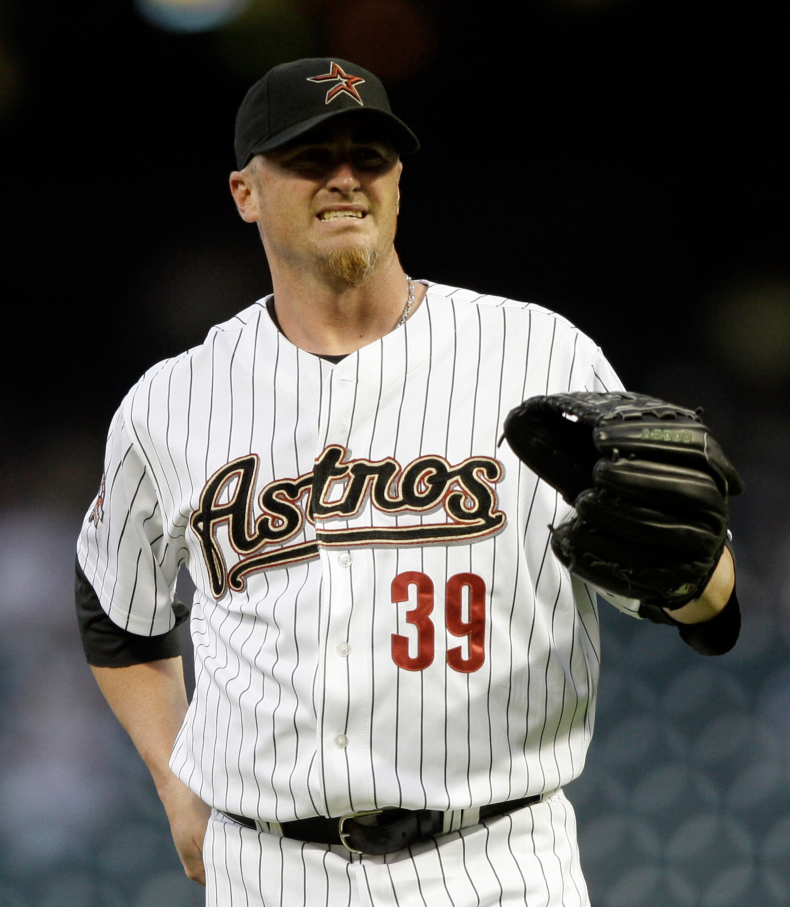 HOUSTON - APRIL 20:  Pitcher Brett Meyers #39 of the Houston Astros reacts after giving up a hit in the second inning against the Florida Marlins on April 20, 2010 in Houston, Texas.  (Photo by Bob Levey/Getty Images)