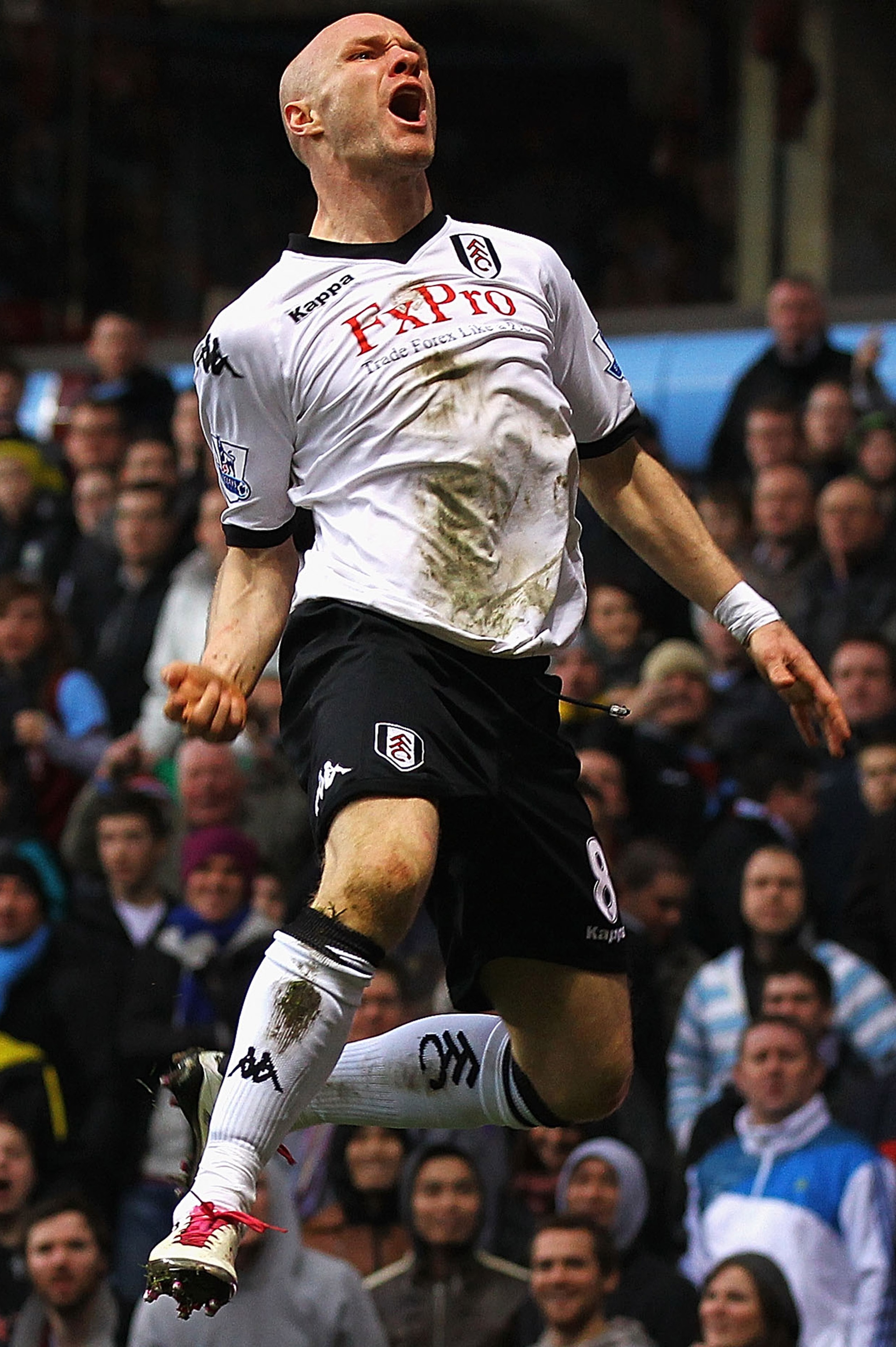 BIRMINGHAM, ENGLAND - FEBRUARY 05:  Andy Johnson of Fulham celebrates his goal during the Barclays Premier League match between Aston Villa and Fulham at Villa Park on February 5, 2011 in Birmingham, England.  (Photo by Matthew Lewis/Getty Images)