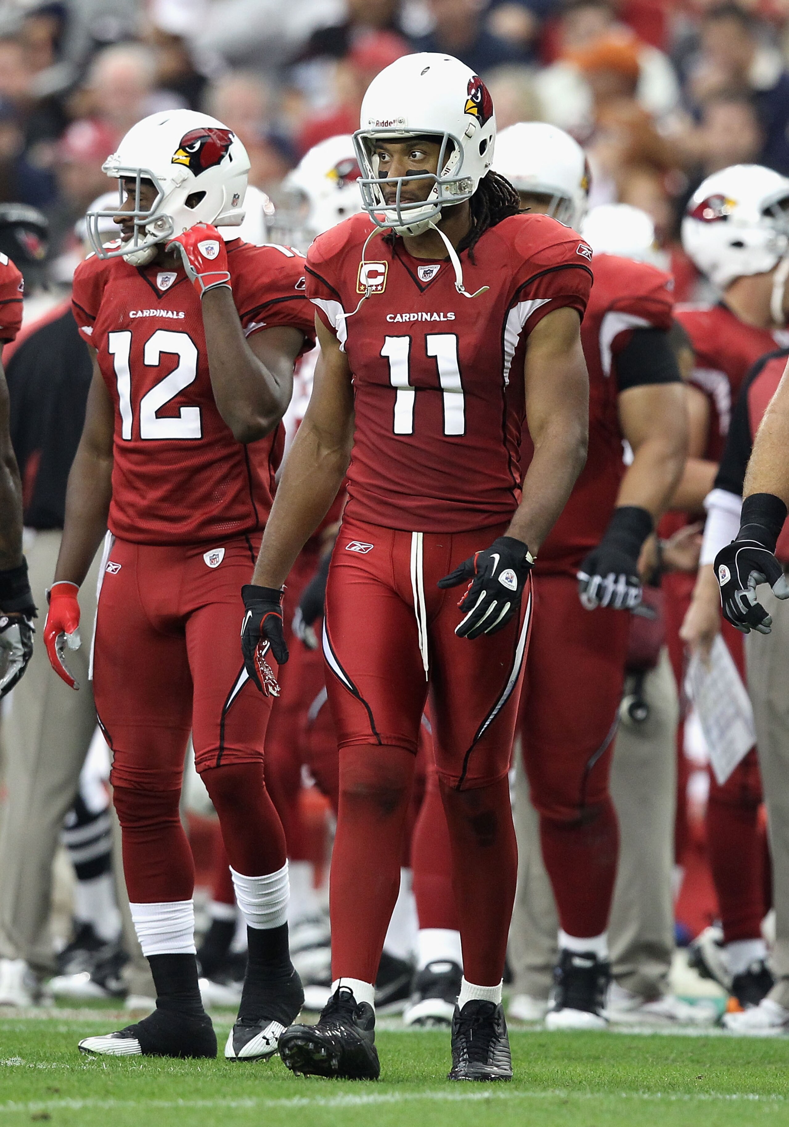 GLENDALE, AZ - DECEMBER 12:  Wide receiver Larry Fitzgerald #11 of the Arizona Cardinals during the NFL game against the Denver Broncos at the University of Phoenix Stadium on December 12, 2010 in Glendale, Arizona.  The Cardinals defeated the Broncos 43-