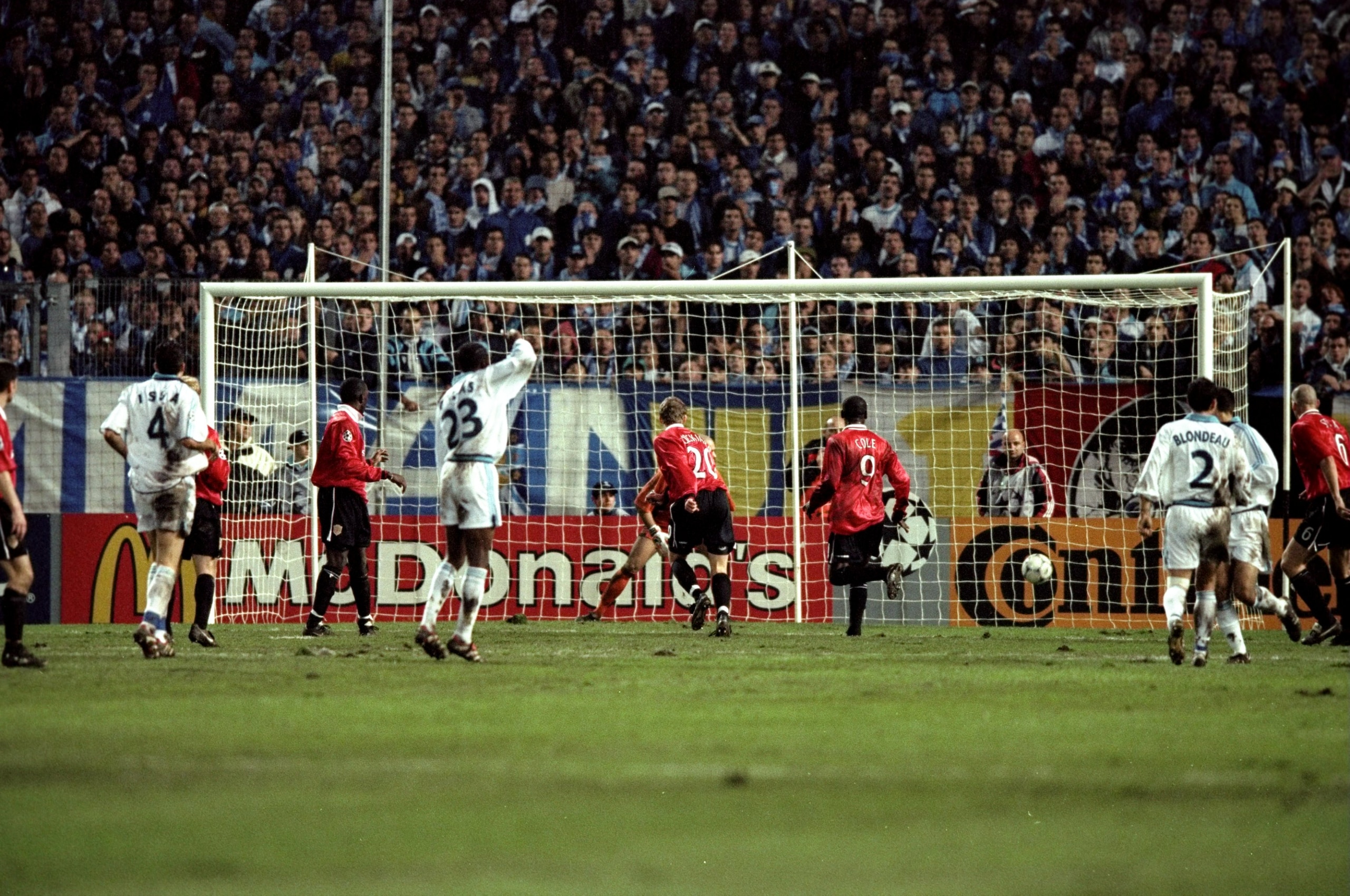 19 Oct 1999: Ole Gunnar Solskjaer (#20) scores for Manchester United but the goal is ruled out for offside during the Champions League Group D match against Marseille played at the Stade Velodrome, Marseille, France. The game finished in a 1-0 win for Ma 19 Oct 1999: Ole Gunnar Solskjaer (#20) scores for Manchester United but the goal is ruled out for offside during the Champions League Group D match against Marseille played at the Stade Velodrome, Marseille, France. The game finished in a 1-0 win for Ma