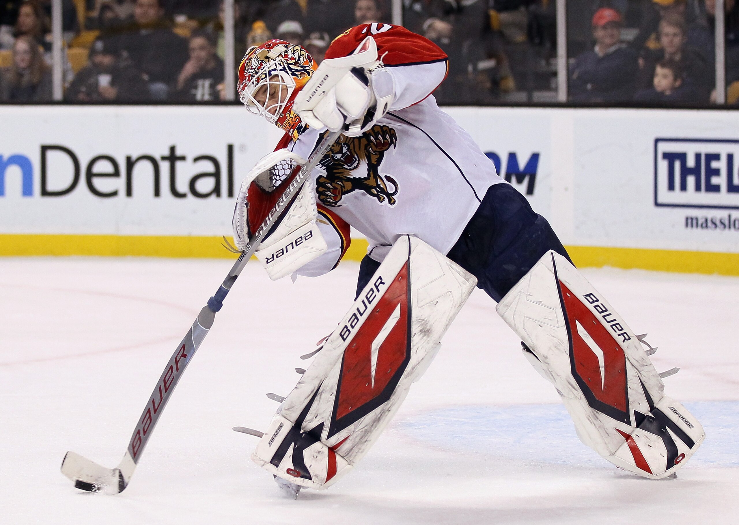 BOSTON, MA - JANUARY 26: Tomas Vokoun #29 of Florida Panthers stops a shot in the first period against the Boston Bruins on January 26, 2011 at the TD Garden in Boston, Massachusetts. (Photo by Elsa/Getty Images) BOSTON, MA - JANUARY 26: Tomas Vokoun #29 of Florida Panthers stops a shot in the first period against the Boston Bruins on January 26, 2011 at the TD Garden in Boston, Massachusetts. (Photo by Elsa/Getty Images)