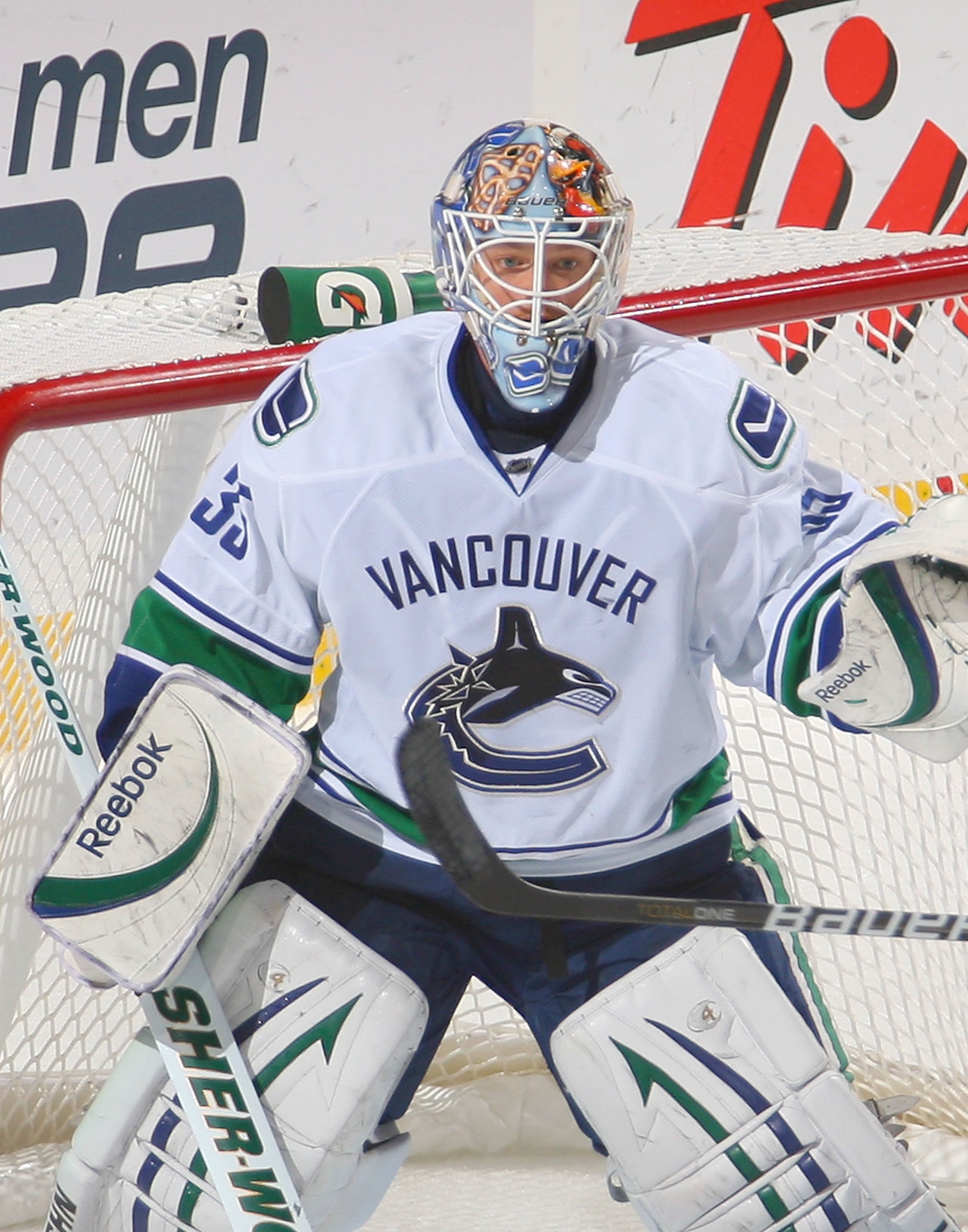BUFFALO, NY - NOVEMBER 15: Corey Schneider #35 of the Vancouver Canucks stands in goal against the Buffalo Sabres at HSBC Arena on November 15, 2010 in Buffalo, New York. Buffalo won 4-3 in overtime. (Photo by Rick Stewart/Getty Images) BUFFALO, NY - NOVEMBER 15: Corey Schneider #35 of the Vancouver Canucks stands in goal against the Buffalo Sabres at HSBC Arena on November 15, 2010 in Buffalo, New York. Buffalo won 4-3 in overtime. (Photo by Rick Stewart/Getty Images)