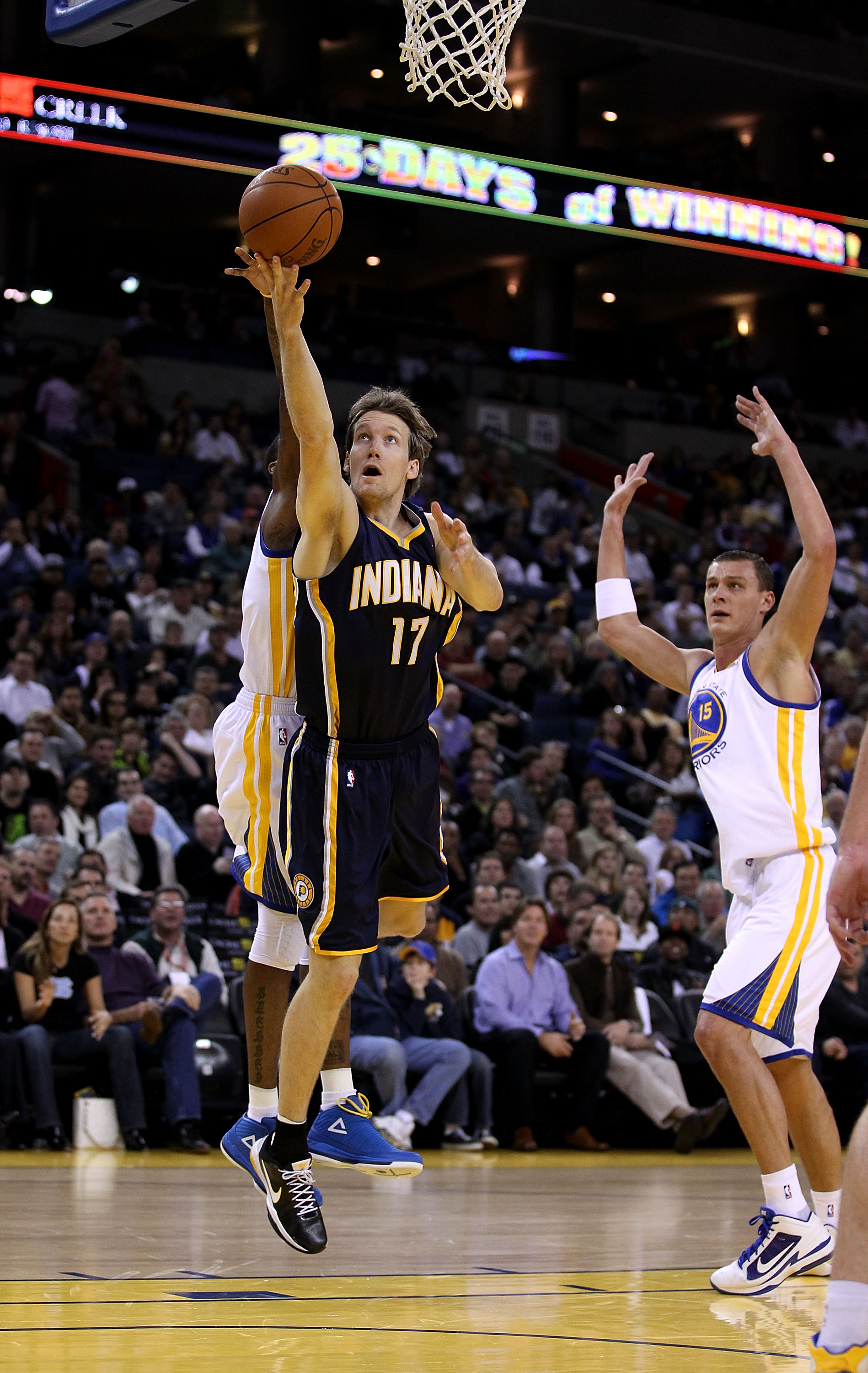 OAKLAND, CA - JANUARY 19:  Mike Dunleavy #17 of the Indiana Pacers goes up for a shot during their game against the Golden State Warriors at Oracle Arena on January 19, 2011 in Oakland, California.  NOTE TO USER: User expressly acknowledges and agrees tha