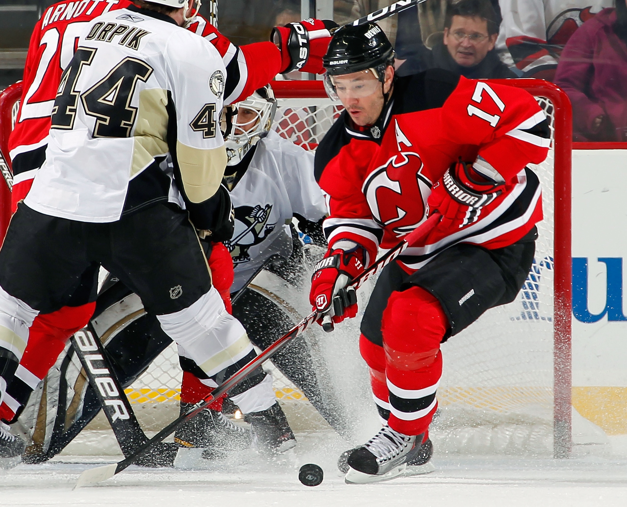 NEWARK, NJ - JANUARY 20:  Ilya Kovalchuk #17 of the New Jersey Devils skates after the puck during an NHL hockey game against the Pittsburgh Penguins at the Prudential Center on January 20, 2011 in Newark, New Jersey.  (Photo by Paul Bereswill/Getty Image