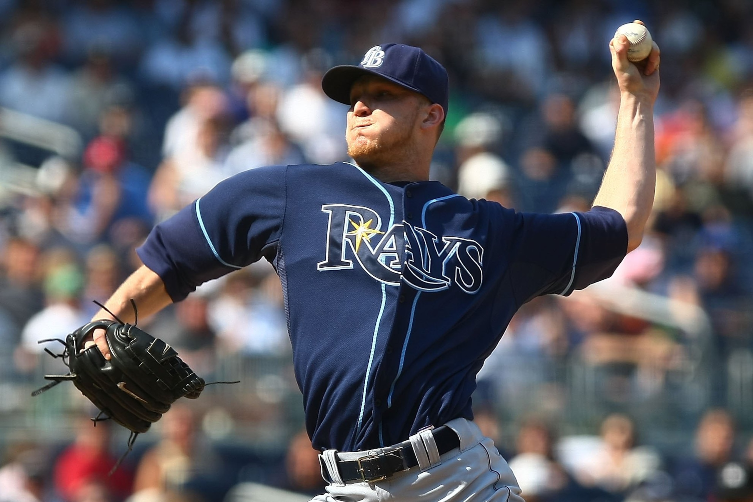 NEW YORK - JUNE 07:  J.P Howell #39 of the Tampa Bay Rays pitches in the eighth inning against the New York Yankees  during their game on June 7, 2009 at Yankee Stadium in the Bronx borough of New York City.  (Photo by Chris McGrath/Getty Images)