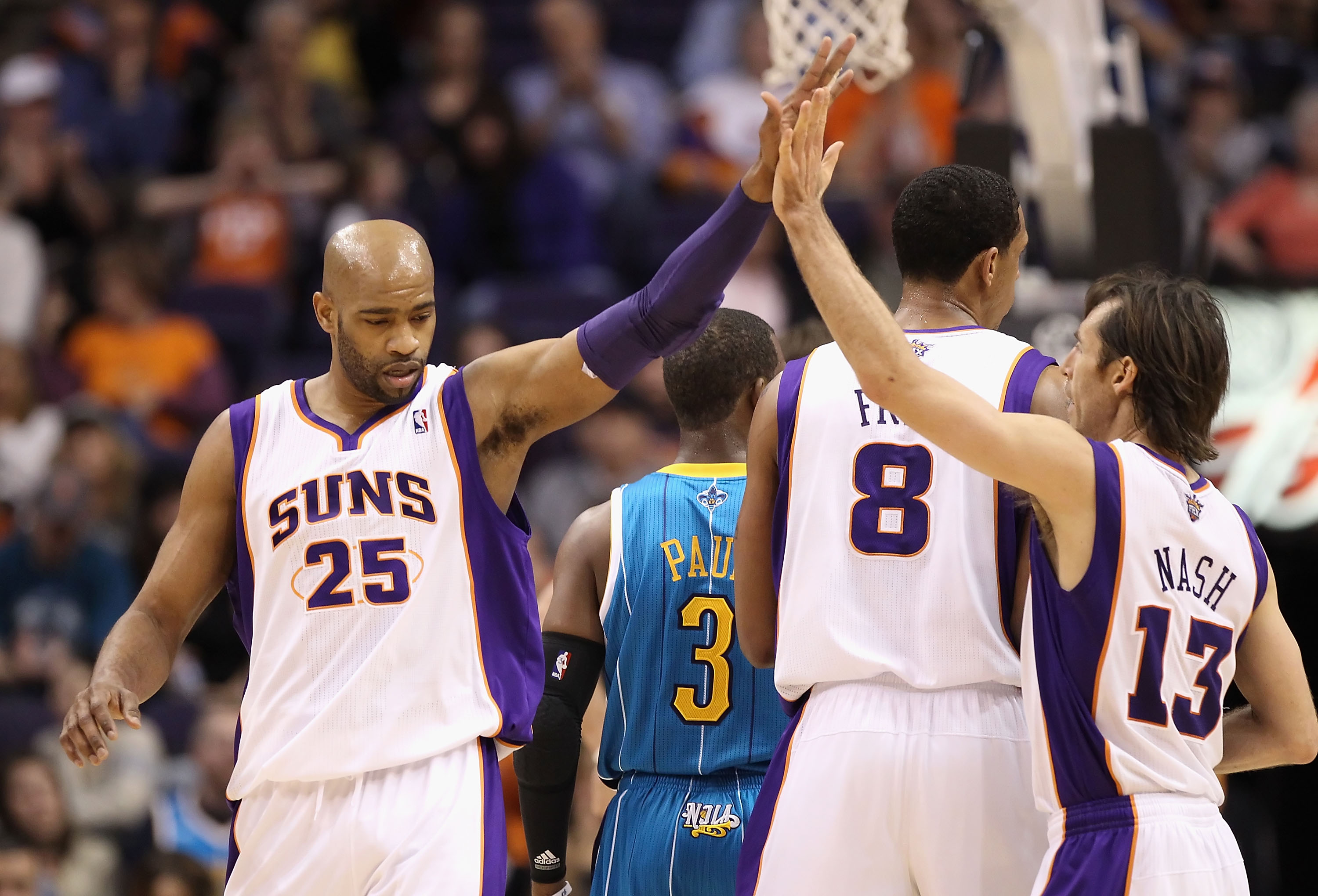Remember When Vince Carter Played For the Phoenix Suns?