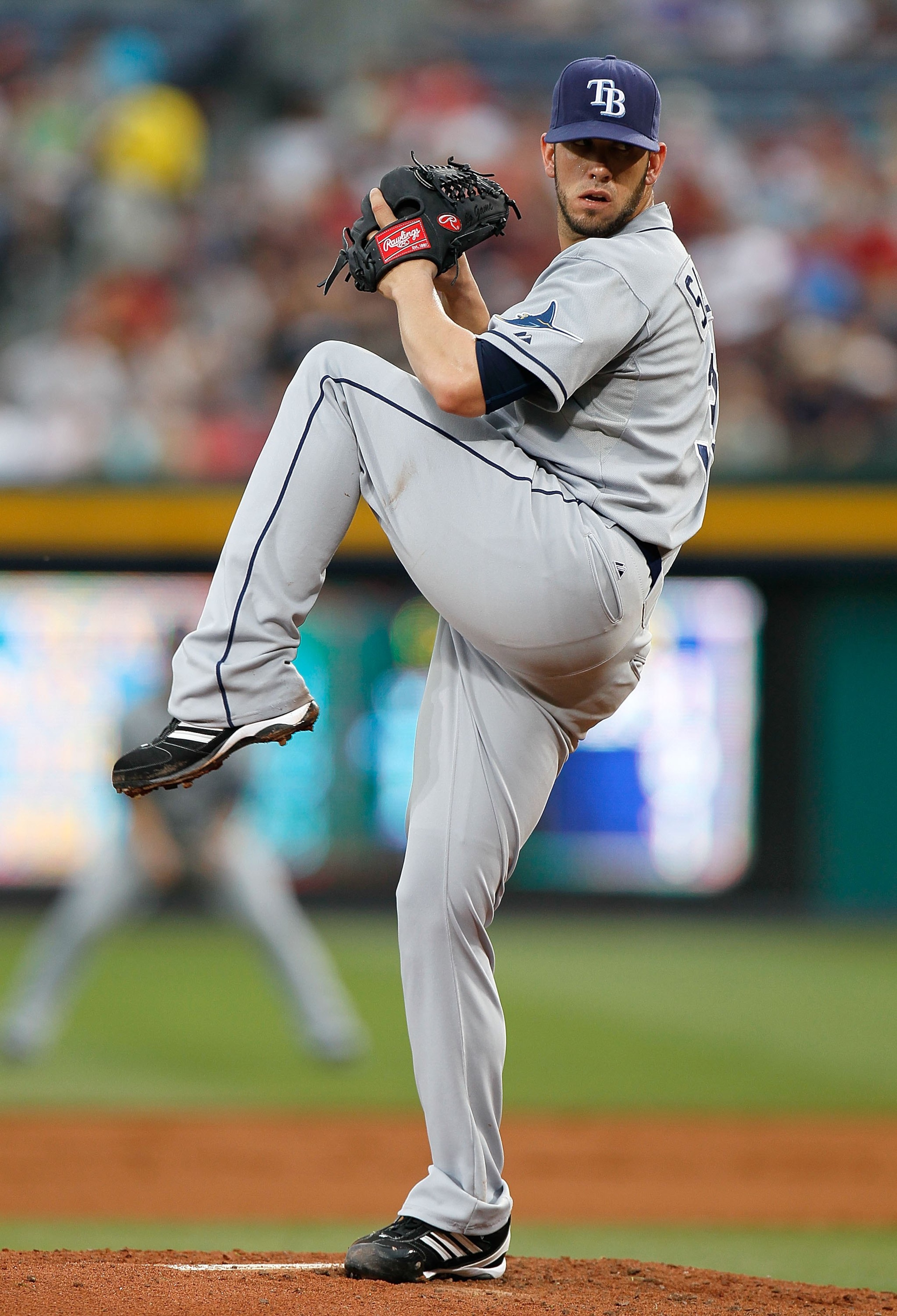 ATLANTA - JUNE 17:  Pitcher James Shields #33 of the Tampa Bay Rays against the Atlanta Braves at Turner Field on June 17, 2010 in Atlanta, Georgia.  (Photo by Kevin C. Cox/Getty Images)