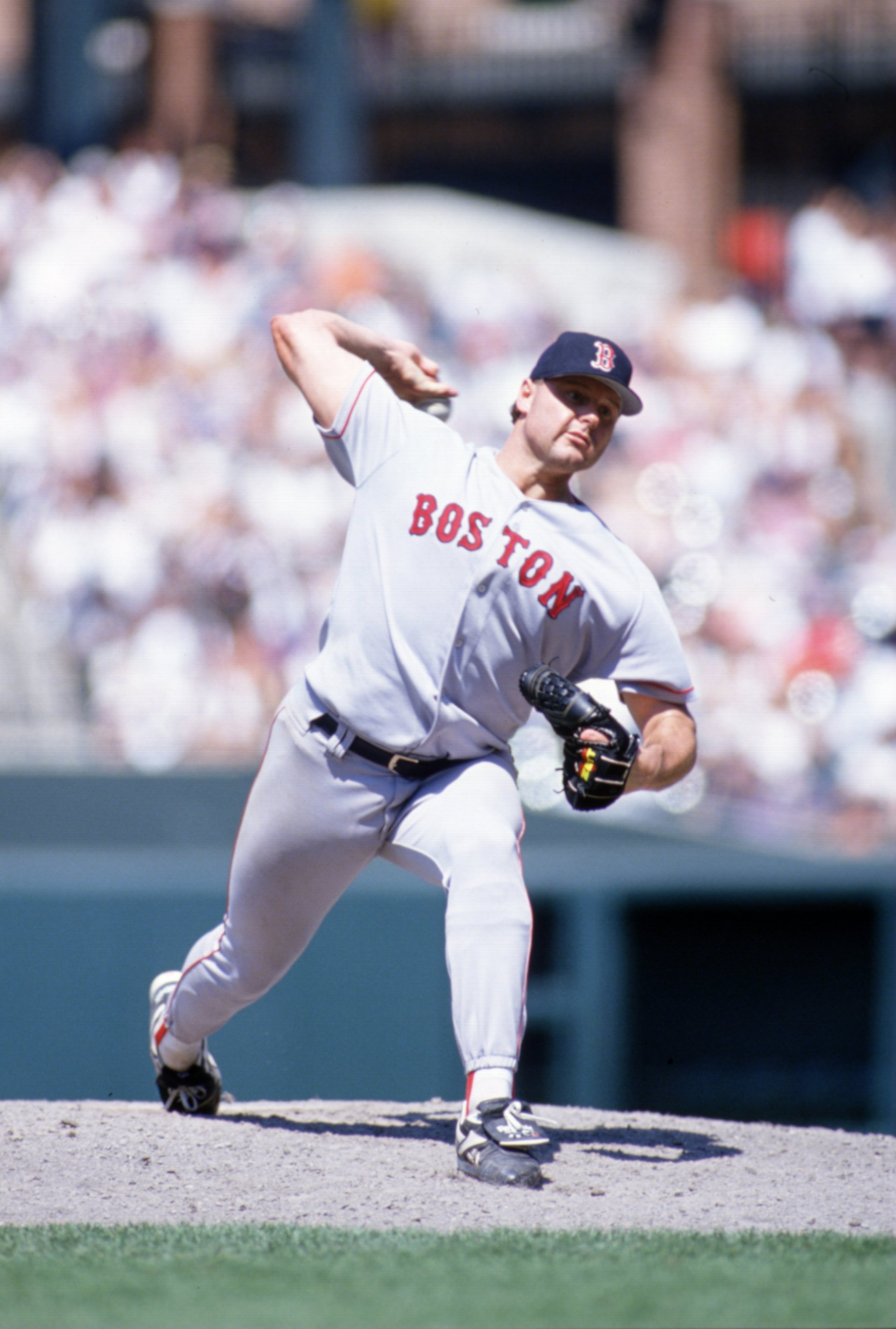 6 Jul 1996:  Pitcher Roger Clemens of the Boston Red Sox delivers the ball home during the Red Sox 4-3 win  over the Baltimore Orioles at Camden Yards in Baltimore, Maryland. Mandatory Credit: Doug Pensinger/ALLSPORT