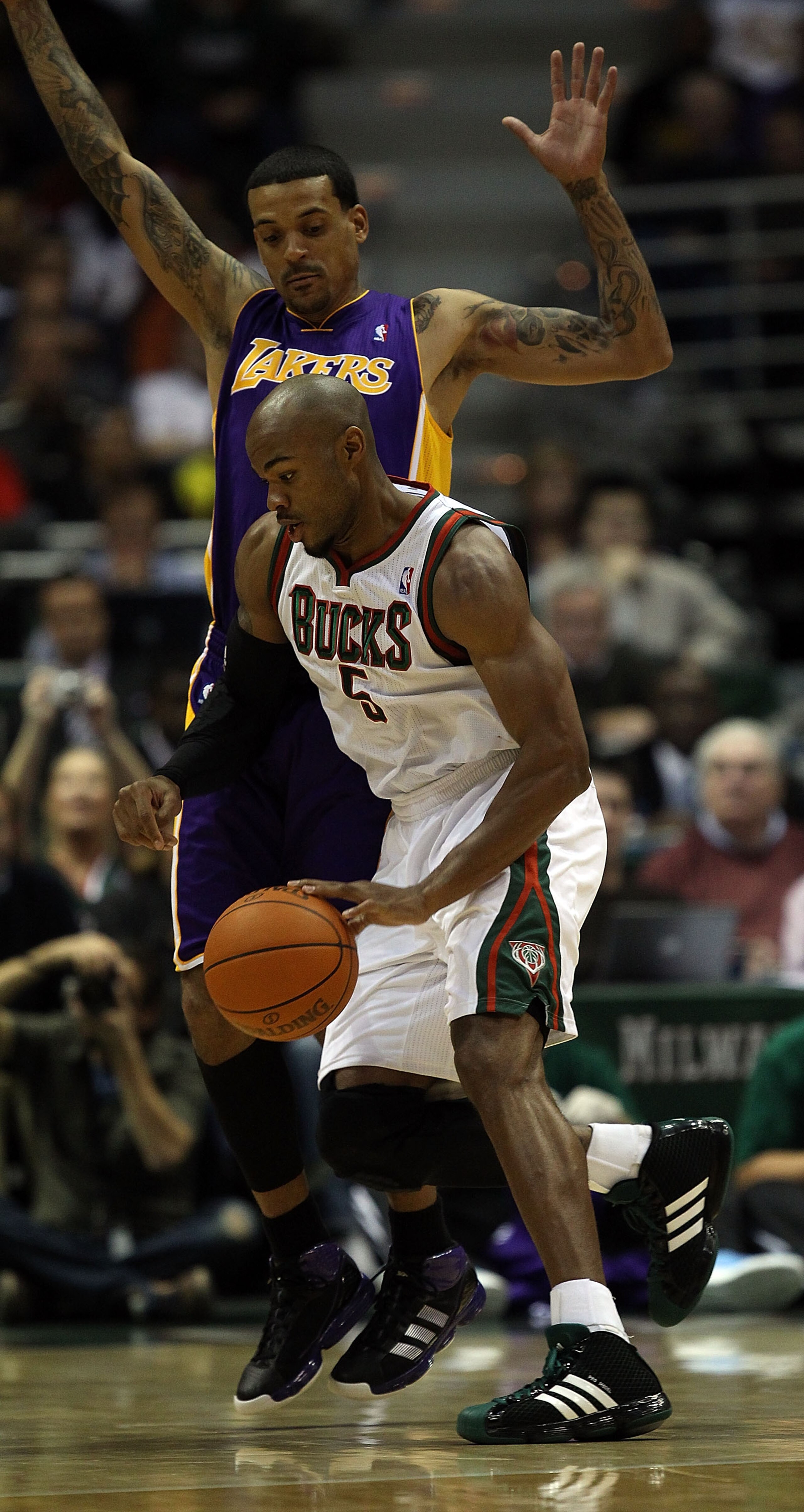 MILWAUKEE - NOVEMBER 16: Corey Maggette #5 of the Milwaukee Bucks moves against Matt Barnes #9 of the Los Angeles Lakers at the Bradley Center on November 16, 2010 in Milwaukee, Wisconsin. The Lakers defeated the Bucks 118-107. NOTE TO USER: User expressl