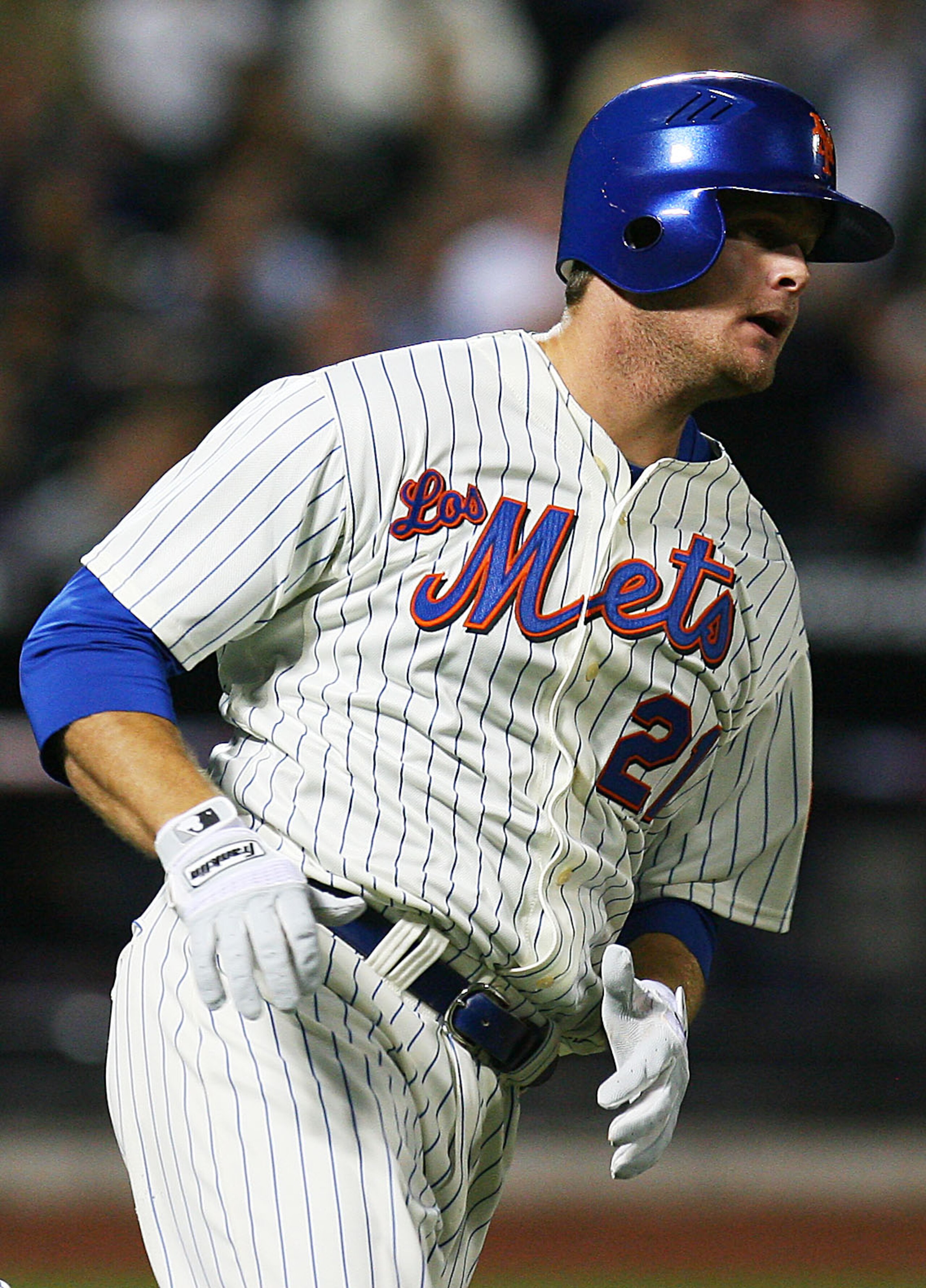 NEW YORK - SEPTEMBER 17: Josh Thole #21 of the New York Mets runs the bases after hitting his first ever Major League Baseball home run in the fourth inning against the Atlanta Braves on September 17, 2010 at Citi Field in the Flushing neighborhood of the NEW YORK - SEPTEMBER 17: Josh Thole #21 of the New York Mets runs the bases after hitting his first ever Major League Baseball home run in the fourth inning against the Atlanta Braves on September 17, 2010 at Citi Field in the Flushing neighborhood of the