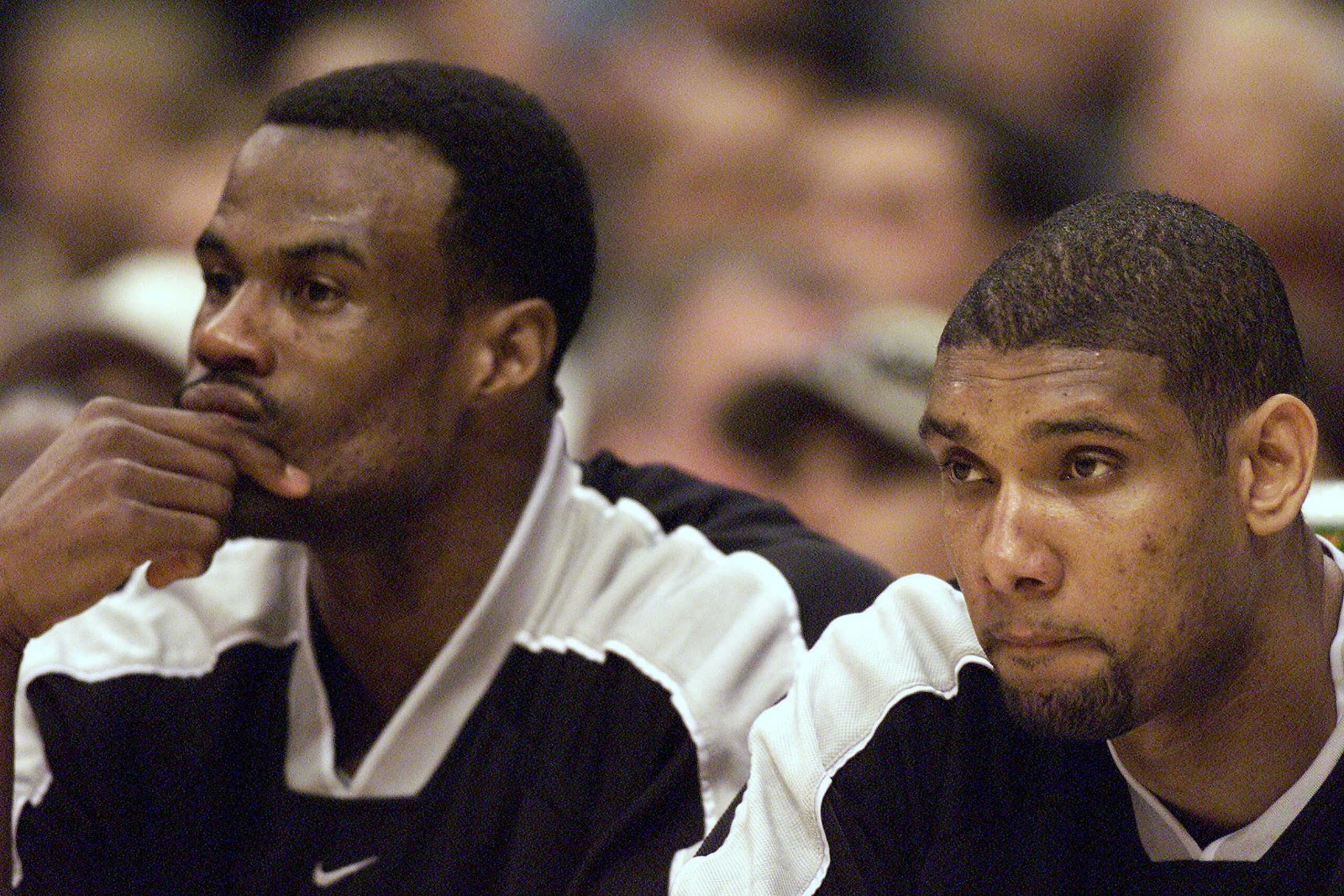 27 May 2001: David Robinson # 50 and Tim Duncan # 21 of the San Antonio Spurs look on from the bench as their team is on its way to getting swept by the Los Angeles Lakers 111-82 during game 4 of the Western Conference Finals at the Staples Center in Los 27 May 2001: David Robinson # 50 and Tim Duncan # 21 of the San Antonio Spurs look on from the bench as their team is on its way to getting swept by the Los Angeles Lakers 111-82 during game 4 of the Western Conference Finals at the Staples Center in Los