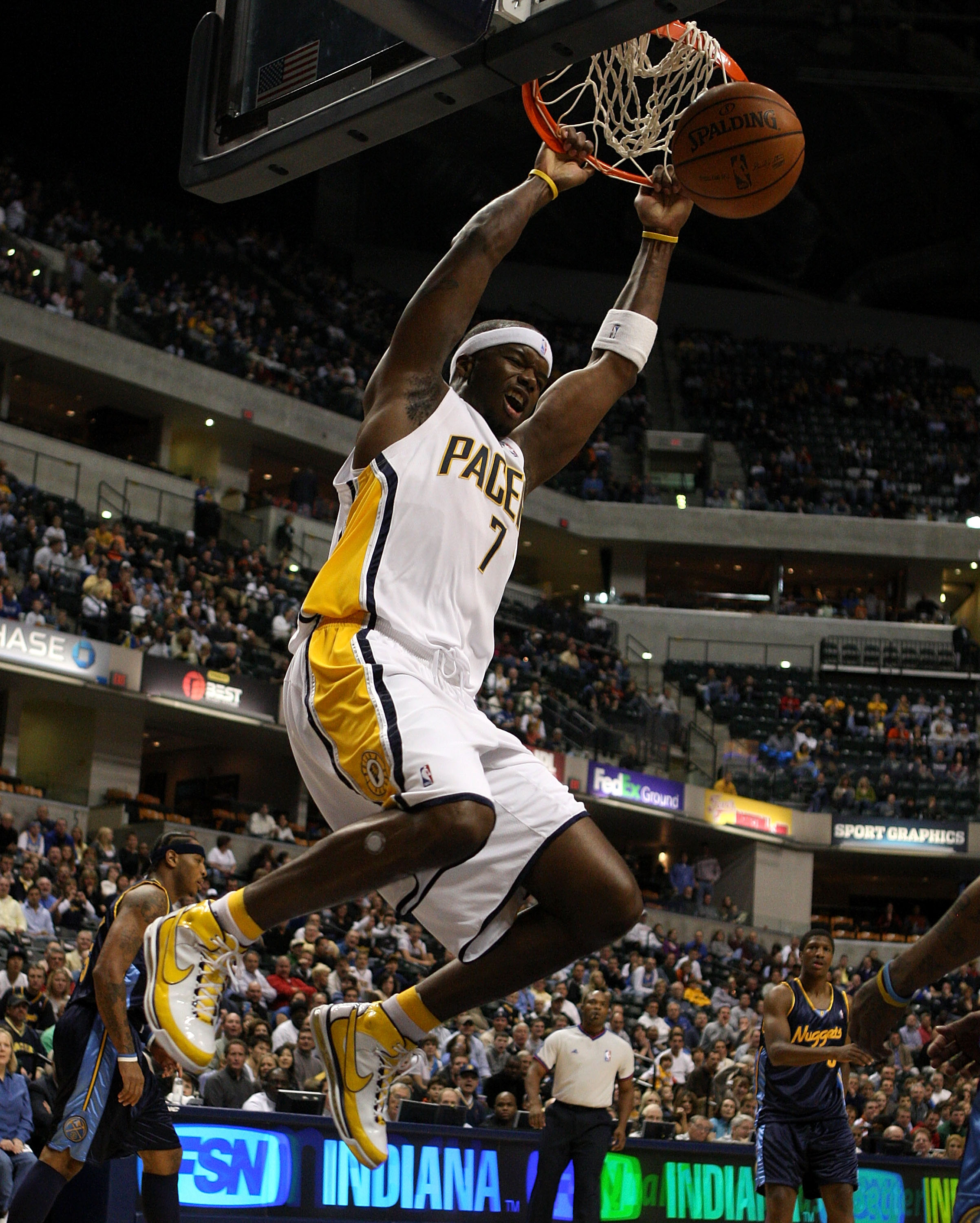INDIANAPOLIS - NOVEMBER 10:   Jermaine O'Neal #7 dunks the ball during the NBA game against the Denver Nuggets at Conseco Fieldhouse November 10, 2007 in Indianapolis, Indiana. The Nuggets won 113-106. NOTE TO USER: User expressly acknowledges and agrees