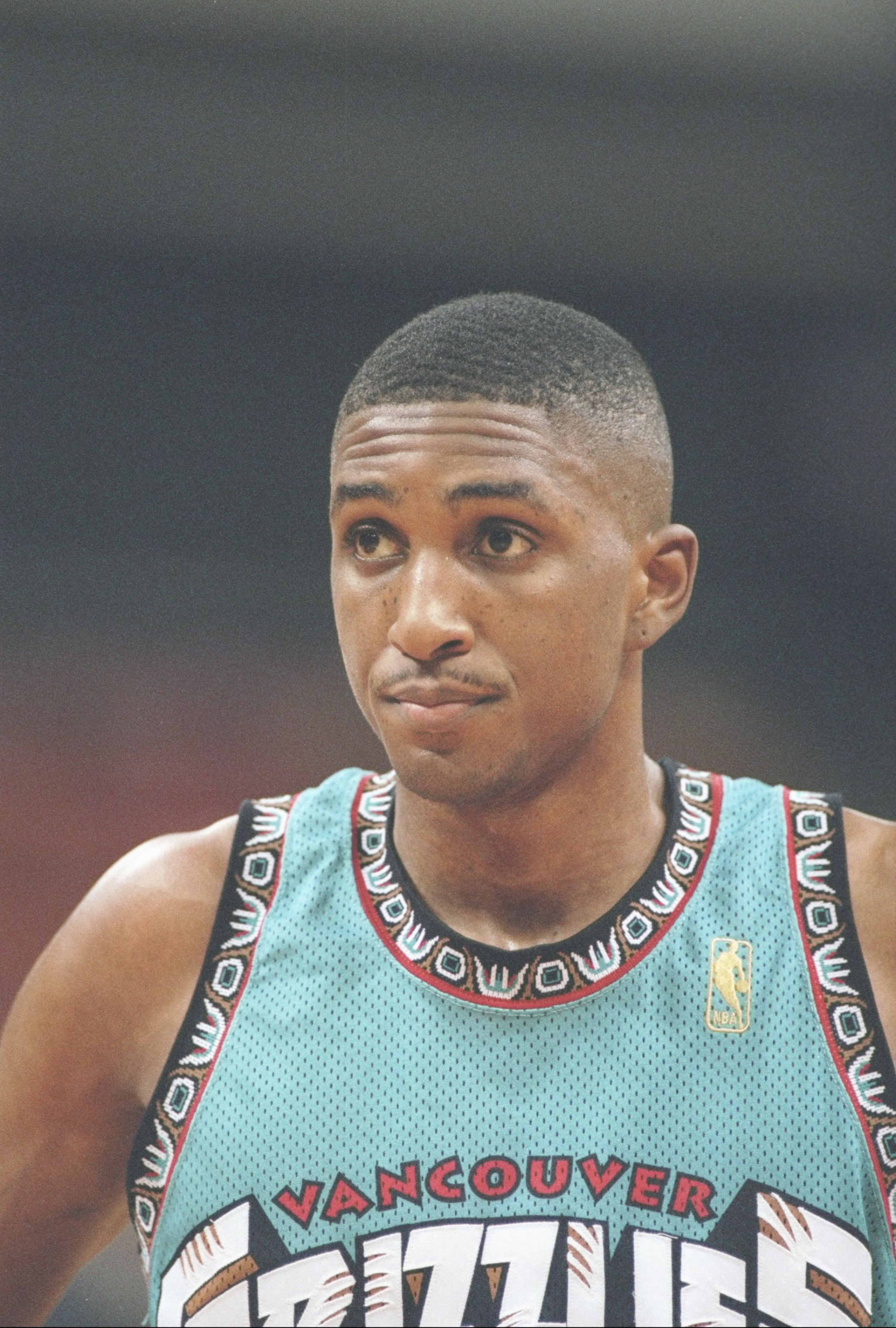 26 Nov 1996: Forward Shareef Abdur-Rahim of the Vancouver Grizzlies looks on during a game against the Atlanta Hawks at The Omni in Atlanta, Georgia. The Hawks won the game 101-80.