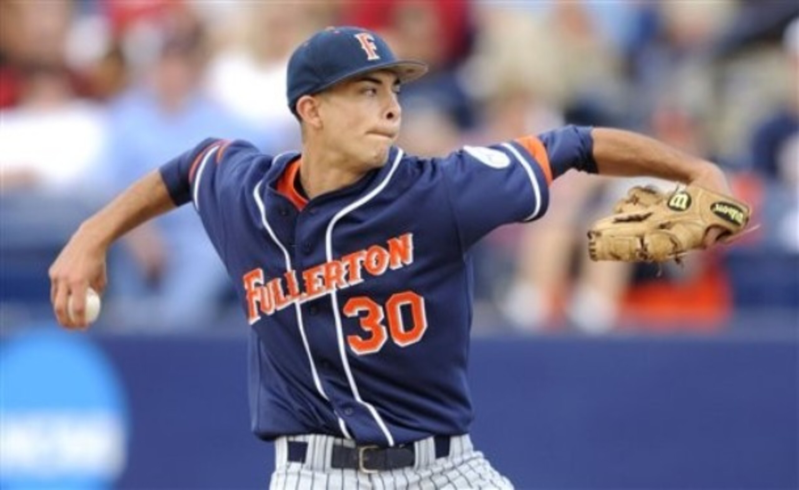 Cal State Fullerton's Noe Ramirez