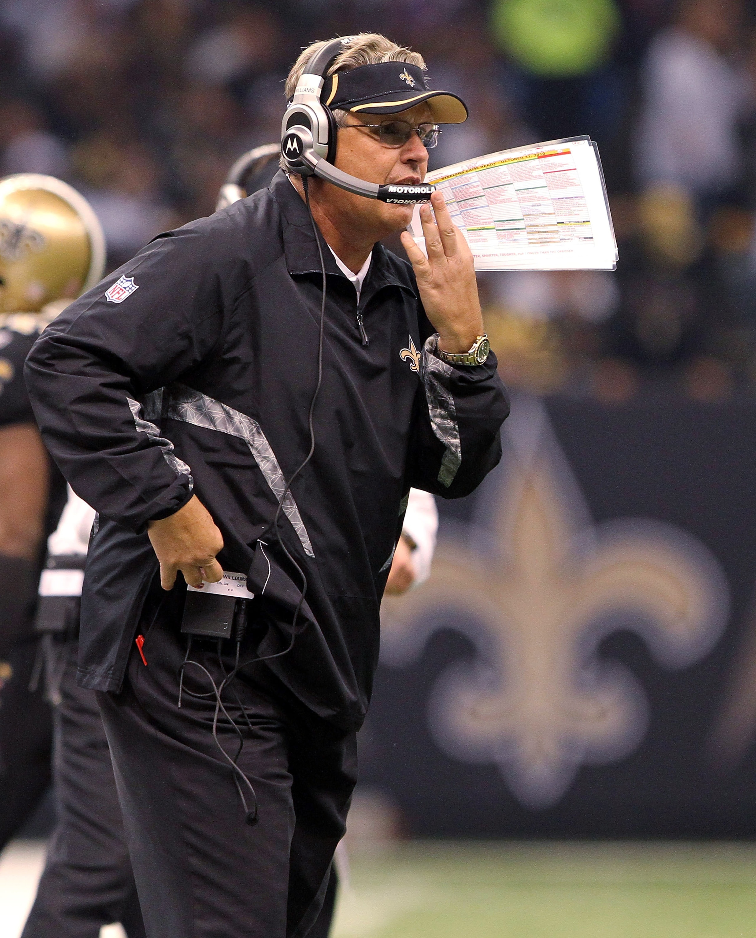 NEW ORLEANS, LA - OCTOBER 31: Defensive coordinator Gregg Williams of the New Orleans Saints talks to the defense from the sidelines during the game against the Pittsburgh Steelers at the Louisiana Superdome on October 31, 2010 in New Orleans, Louisiana. NEW ORLEANS, LA - OCTOBER 31: Defensive coordinator Gregg Williams of the New Orleans Saints talks to the defense from the sidelines during the game against the Pittsburgh Steelers at the Louisiana Superdome on October 31, 2010 in New Orleans, Louisiana.