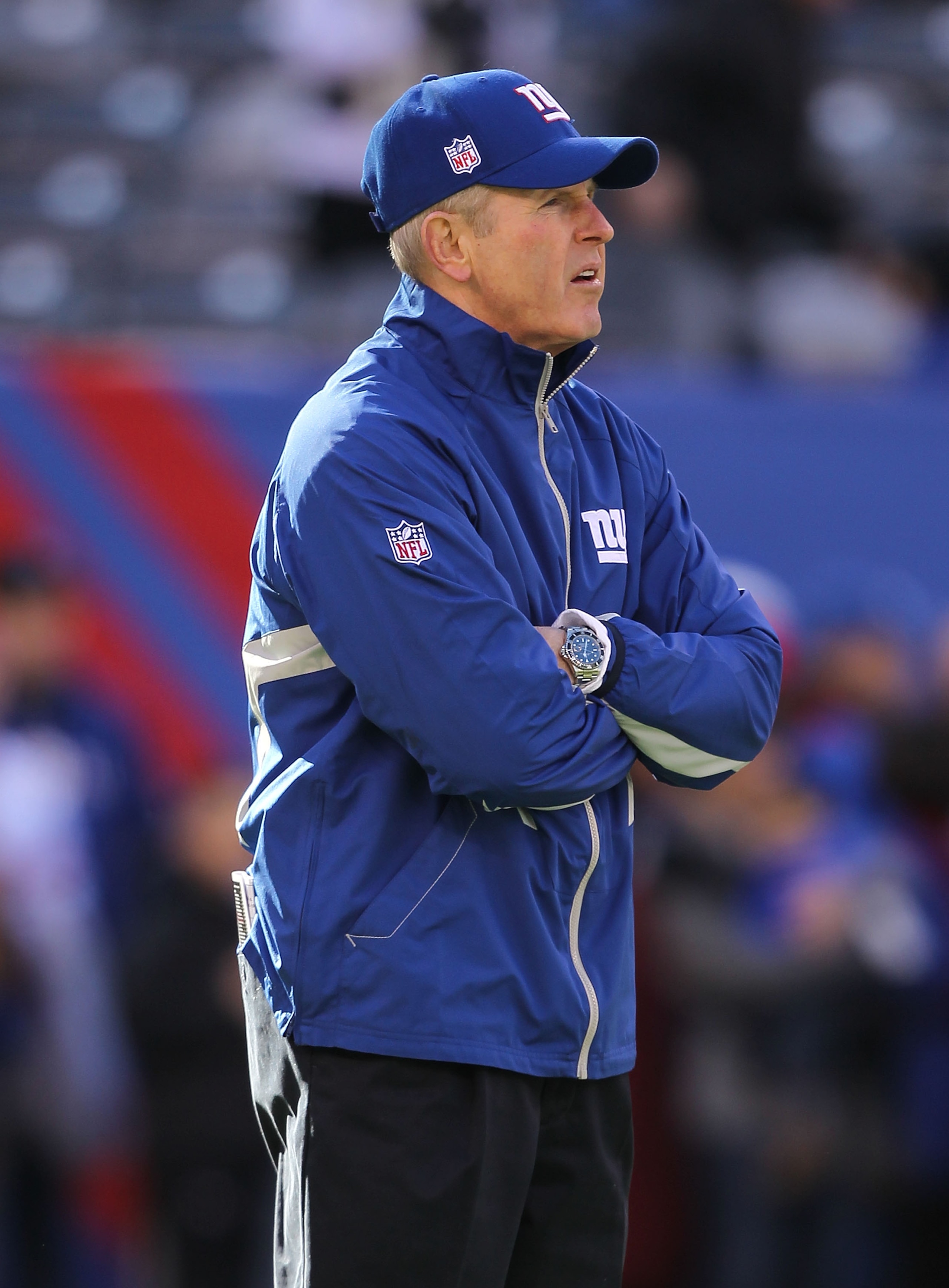 EAST RUTHERFORD, NJ - NOVEMBER 28: New York Giants Head Coach Tom Coughlin looks on against the Jacksonville Jaguars on November 28, 2010 at The New Meadowlands Stadium in East Rutherford, New Jersey. (Photo by Al Bello/Getty Images) EAST RUTHERFORD, NJ - NOVEMBER 28: New York Giants Head Coach Tom Coughlin looks on against the Jacksonville Jaguars on November 28, 2010 at The New Meadowlands Stadium in East Rutherford, New Jersey. (Photo by Al Bello/Getty Images)