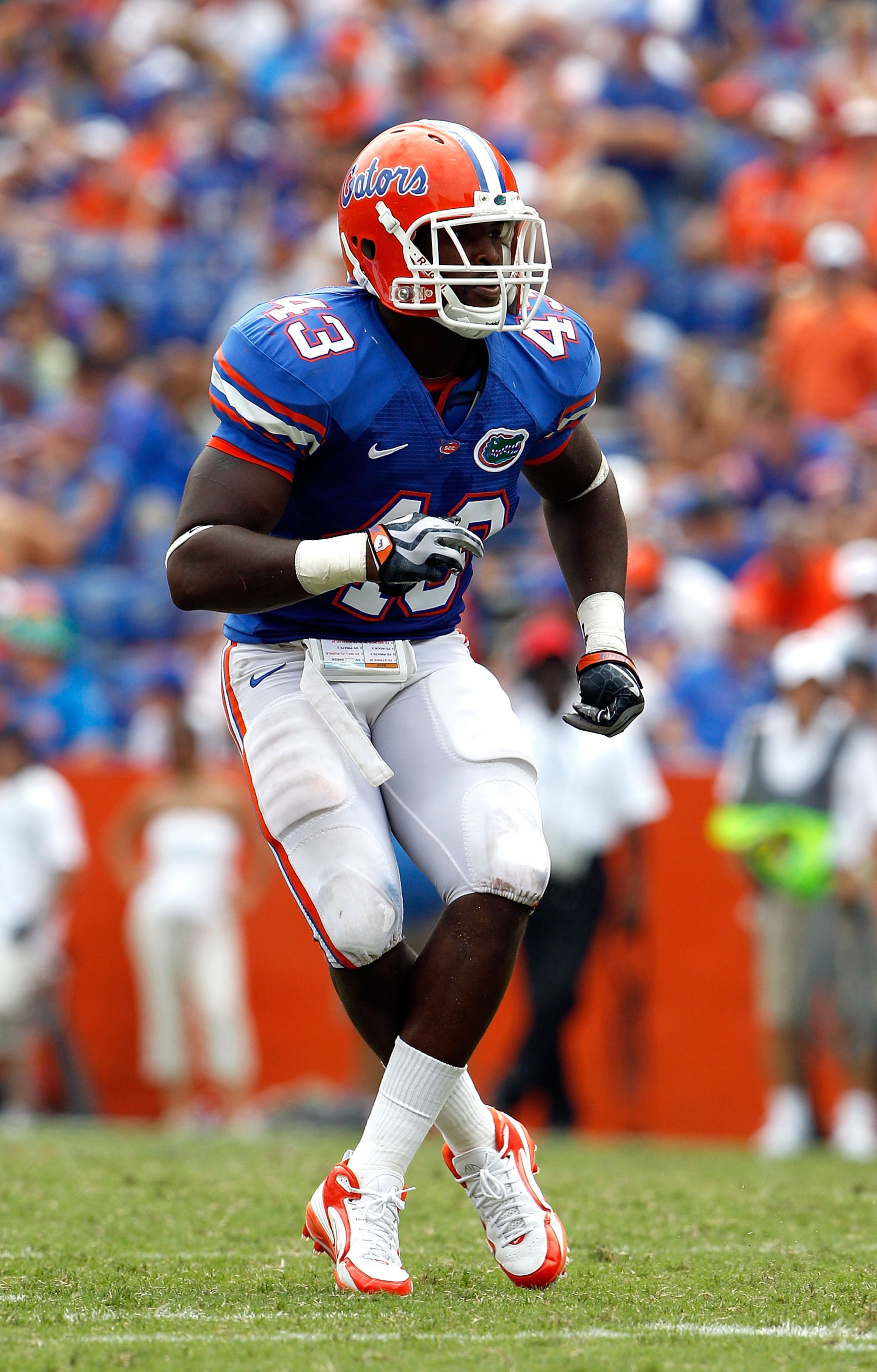GAINESVILLE, FL - SEPTEMBER 04:  Jelani Jenkins #43 of the Florida Gators plays defense against the Miami University RedHawks at Ben Hill Griffin Stadium on September 4, 2010 in Gainesville, Florida.  (Photo by Sam Greenwood/Getty Images)