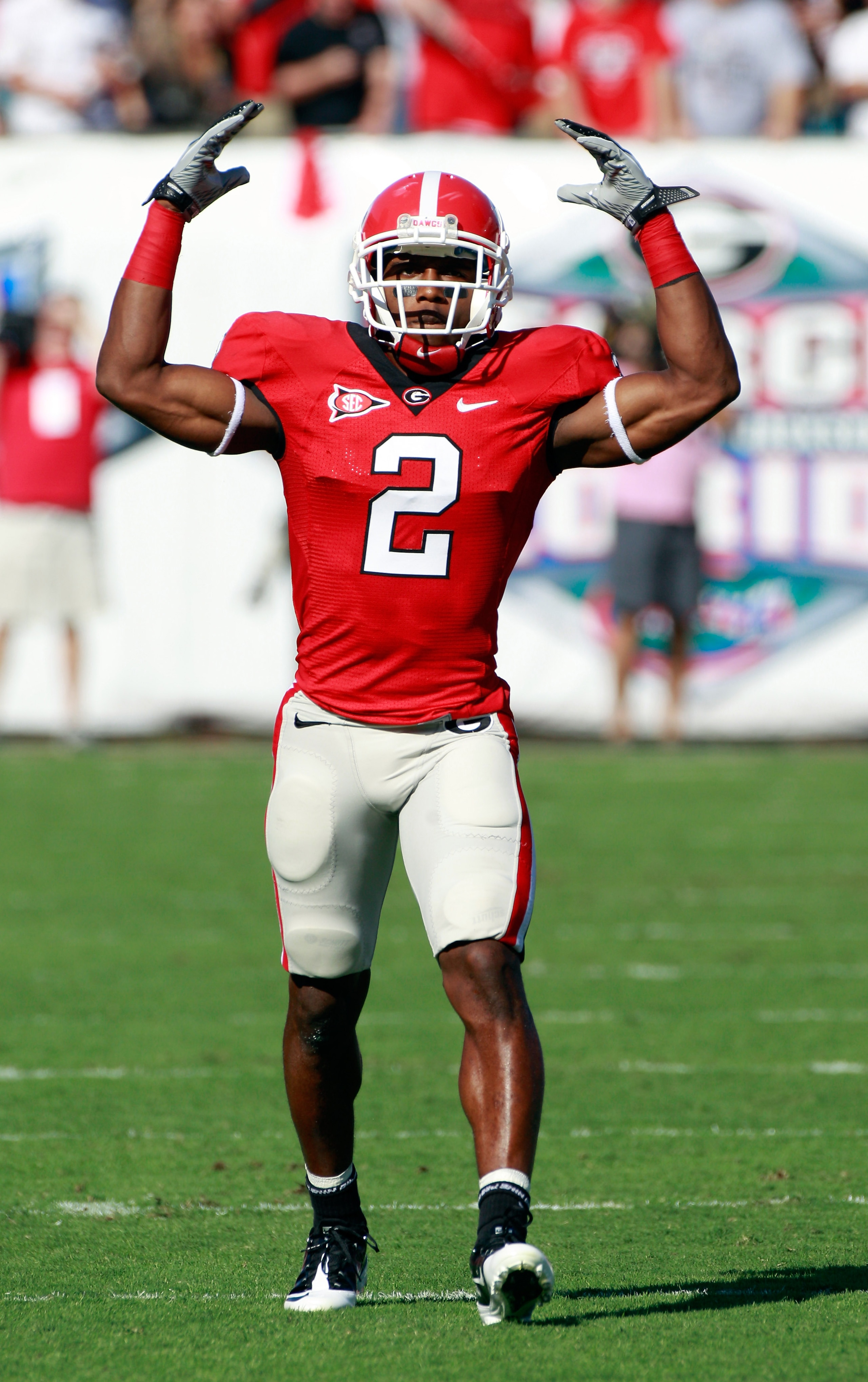 JACKSONVILLE, FL - OCTOBER 30:  Brandon Boykin #2 of the Georgia Bulldogs raises his arms during the game against the Florida Gators at EverBank Field on October 30, 2010 in Jacksonville, Florida.  (Photo by Sam Greenwood/Getty Images)