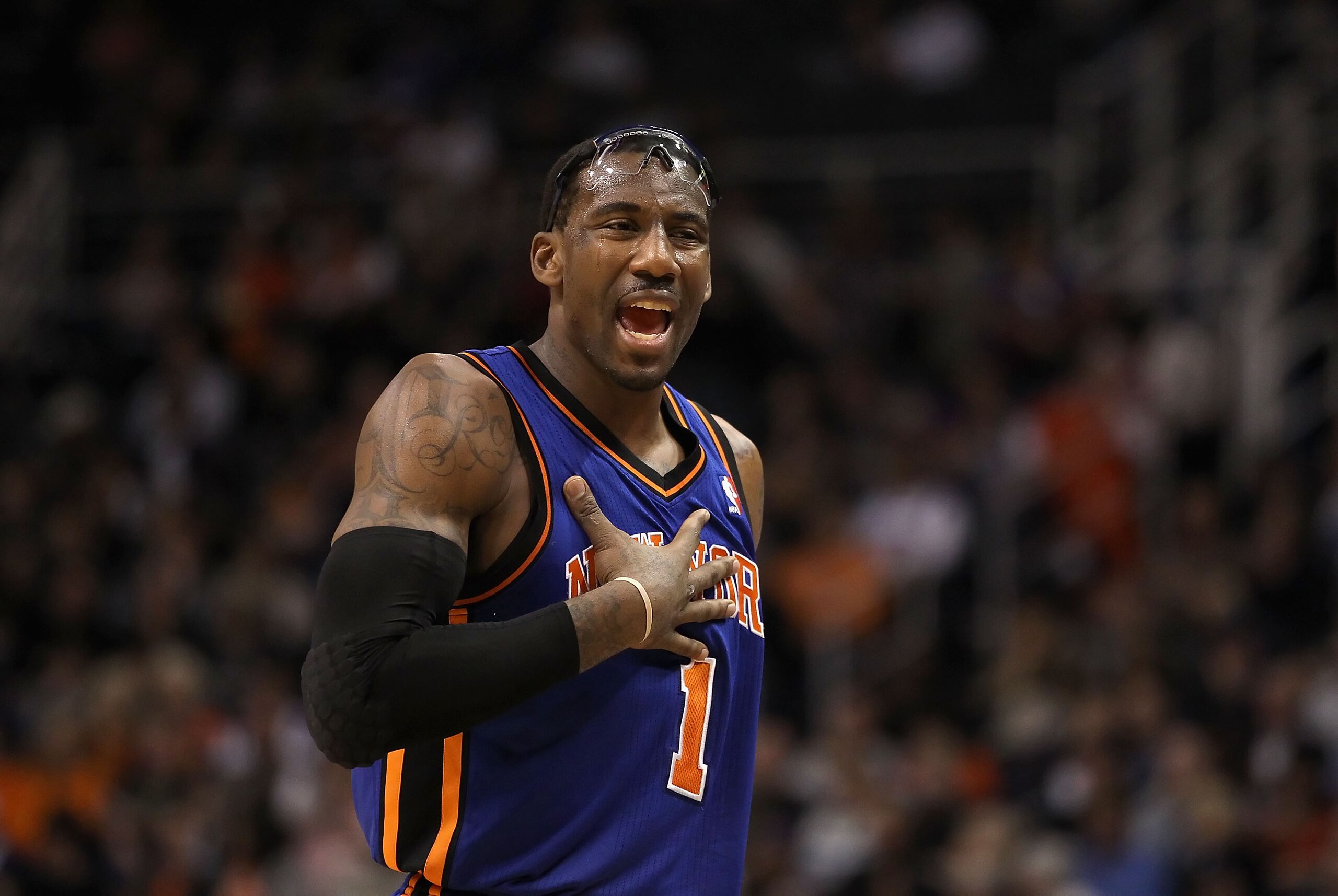PHOENIX, AZ - JANUARY 07:  Amar'e Stoudemire #1 of the New York Knicks during the NBA game against the Phoenix Suns at US Airways Center on January 7, 2011 in Phoenix, Arizona.  NOTE TO USER: User expressly acknowledges and agrees that, by downloading and