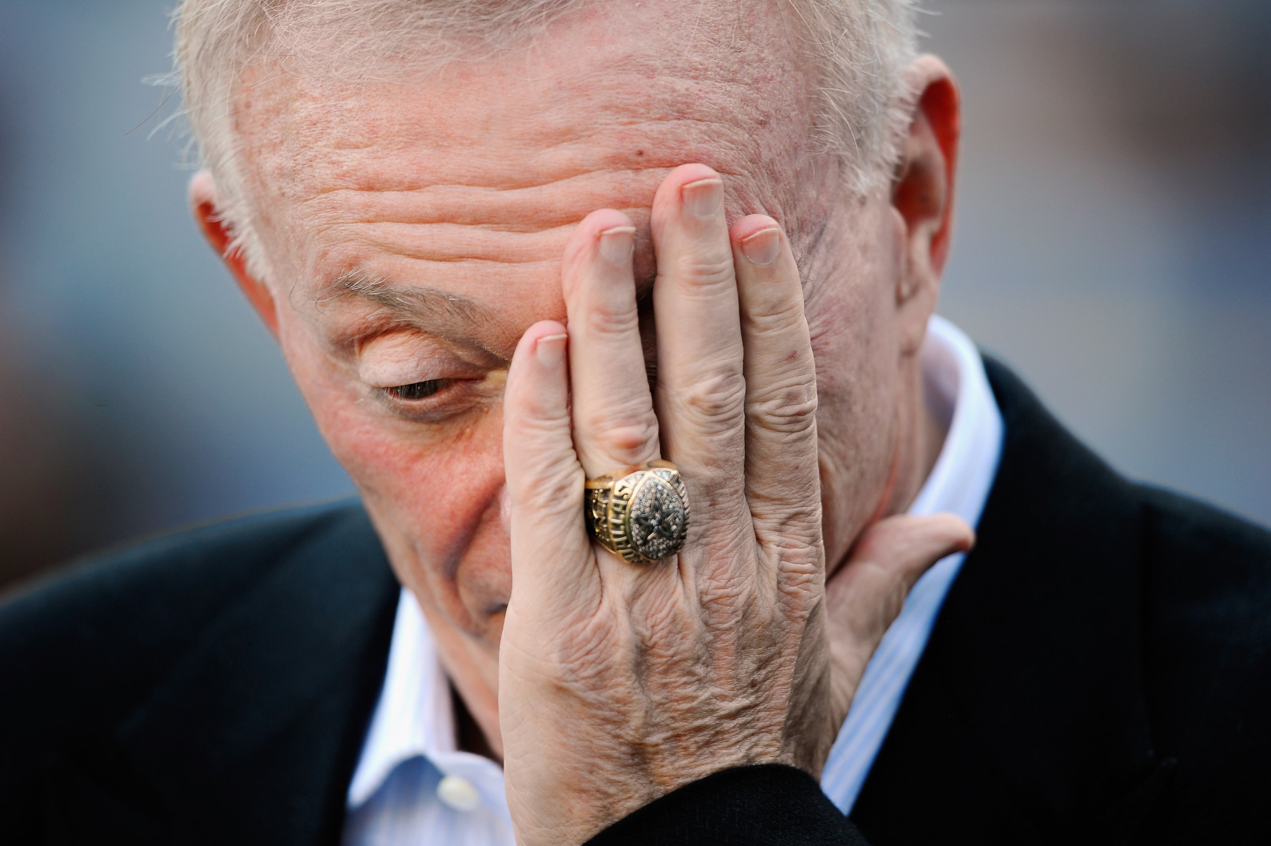SAN DIEGO - AUGUST 21: Dallas Cowboys owner Jerry Jones during preseason game against the San Diego Chargers at Qualcomm Stadium on August 21, 2010 in San Diego, California. (Photo by Kevork Djansezian/Getty Images) SAN DIEGO - AUGUST 21: Dallas Cowboys owner Jerry Jones during preseason game against the San Diego Chargers at Qualcomm Stadium on August 21, 2010 in San Diego, California. (Photo by Kevork Djansezian/Getty Images)