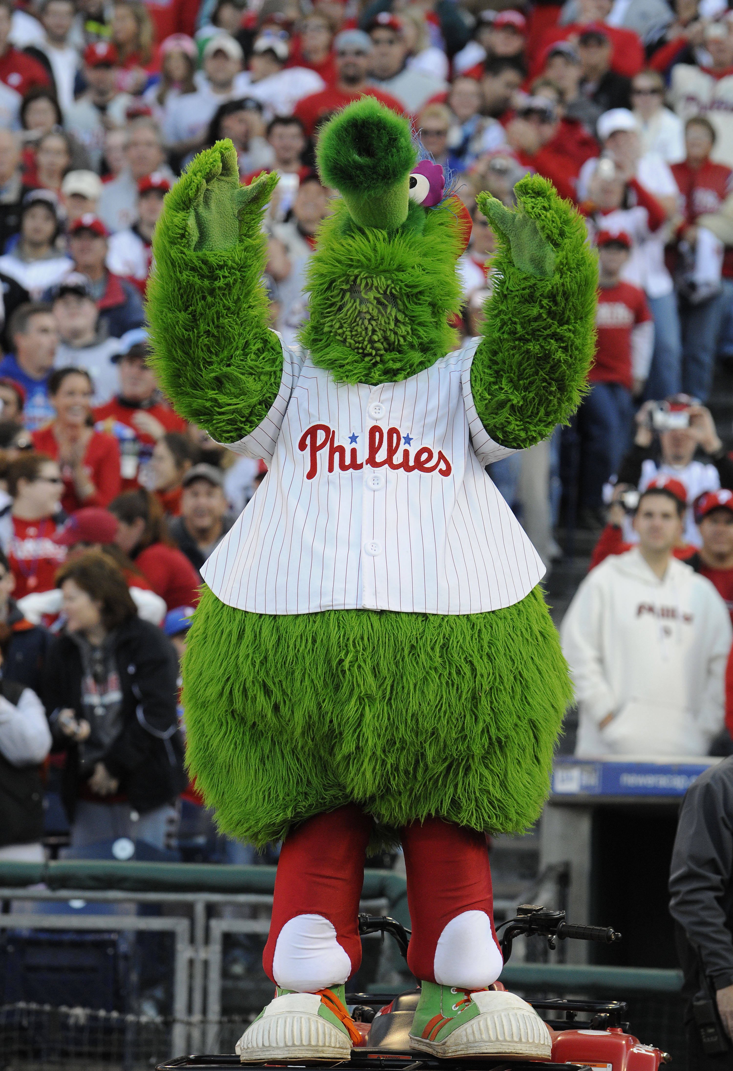 PHILADELPHIA, PA - OCTOBER 31: The Phillie Phanatic celebrates at a victory rally at Citizens Bank Park October 31, 2008 in Philadelphia, Pennsylvania. The Phillies defeated the Tampa Bay  Rays to win their first World Series in 28 years. (Photo by Jeff F