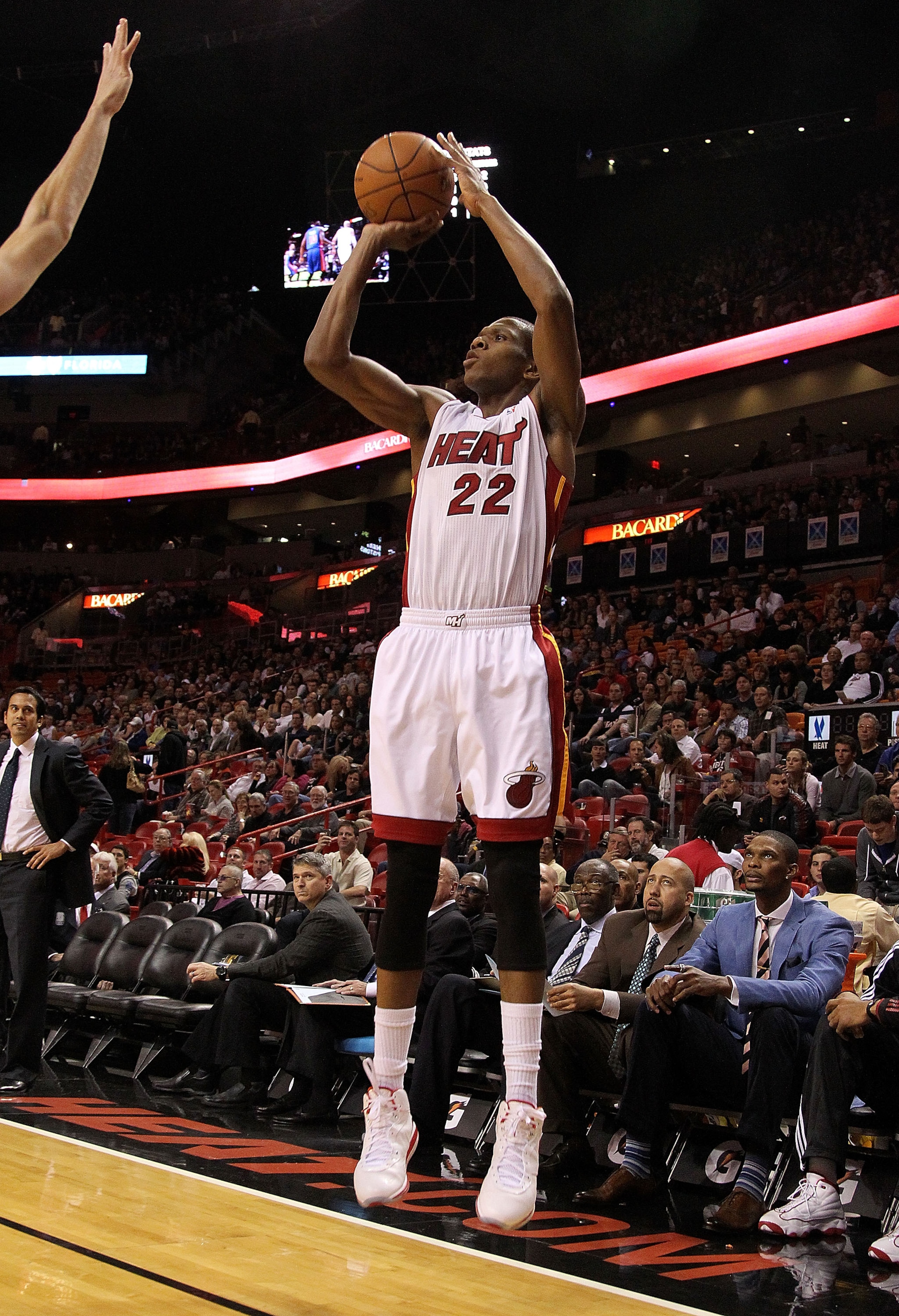 MIAMI, FL - JANUARY 28: James Jones #22 of the Miami Heat shoots a jump shot during a game against the Detroit Pistons at American Airlines Arena on January 28, 2011 in Miami, Florida. NOTE TO USER: User expressly acknowledges and agrees that, by download