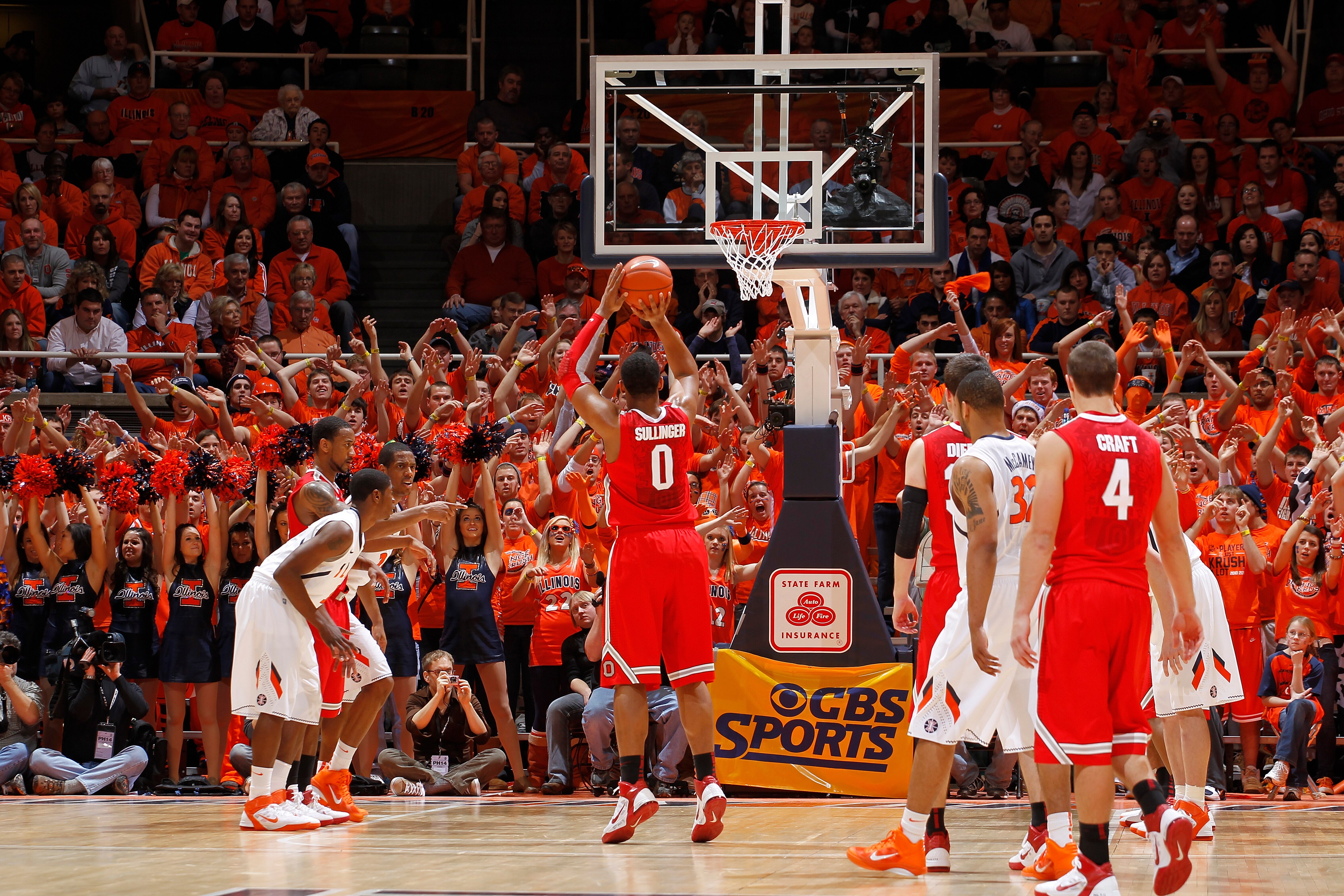 CHAMPAIGN, IL - JANUARY 22: Illinois Fighting Illini fans try to distract a free throw attempt by Jared Sullinger #0 of the Ohio State Buckeyes at Assembly Hall on January 22, 2011 in Champaign, Illinois. Ohio State won 73-68. (Photo by Joe Robbins/Getty