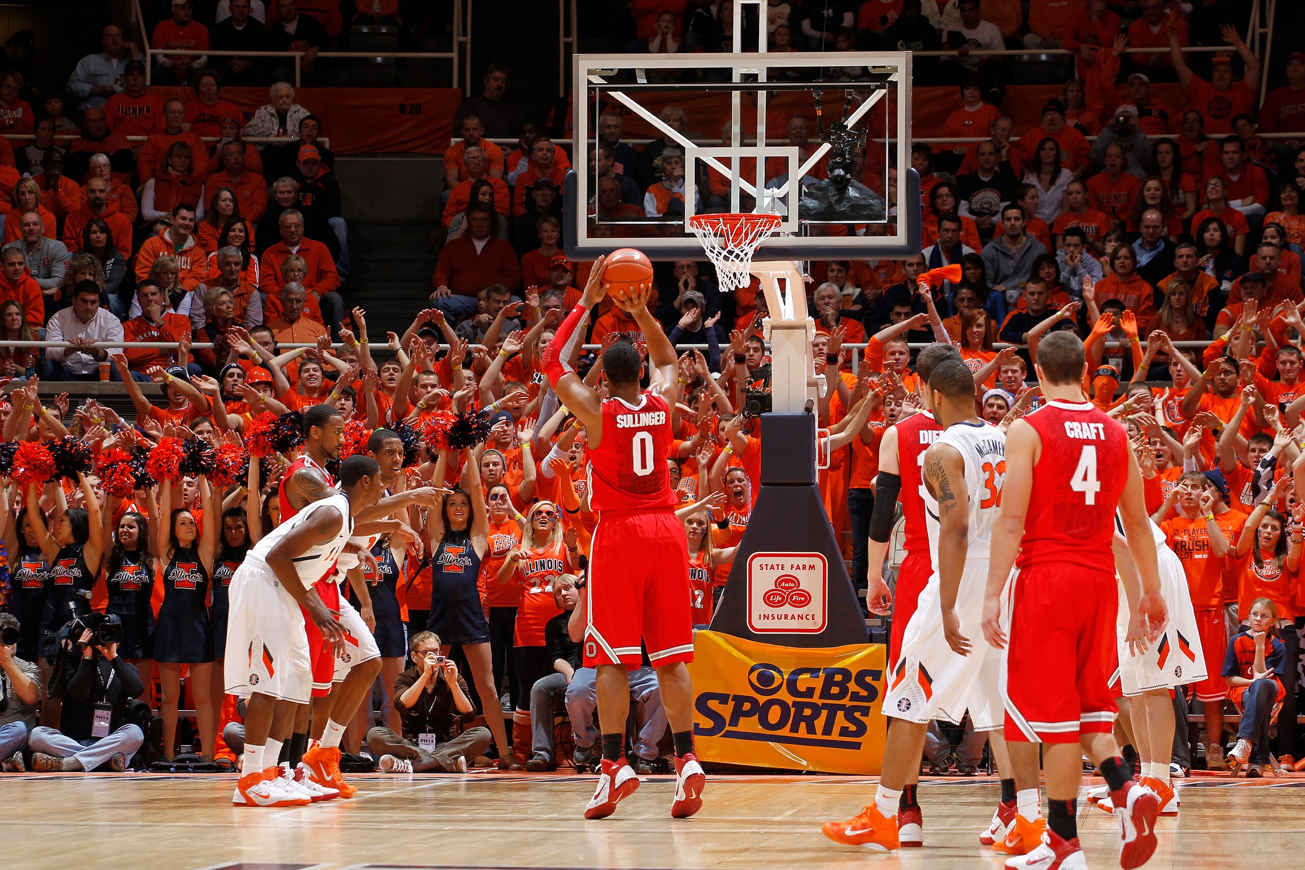 CHAMPAIGN, IL - JANUARY 22: Illinois Fighting Illini fans try to distract a free throw attempt by Jared Sullinger #0 of the Ohio State Buckeyes at Assembly Hall on January 22, 2011 in Champaign, Illinois. Ohio State won 73-68. (Photo by Joe Robbins/Getty