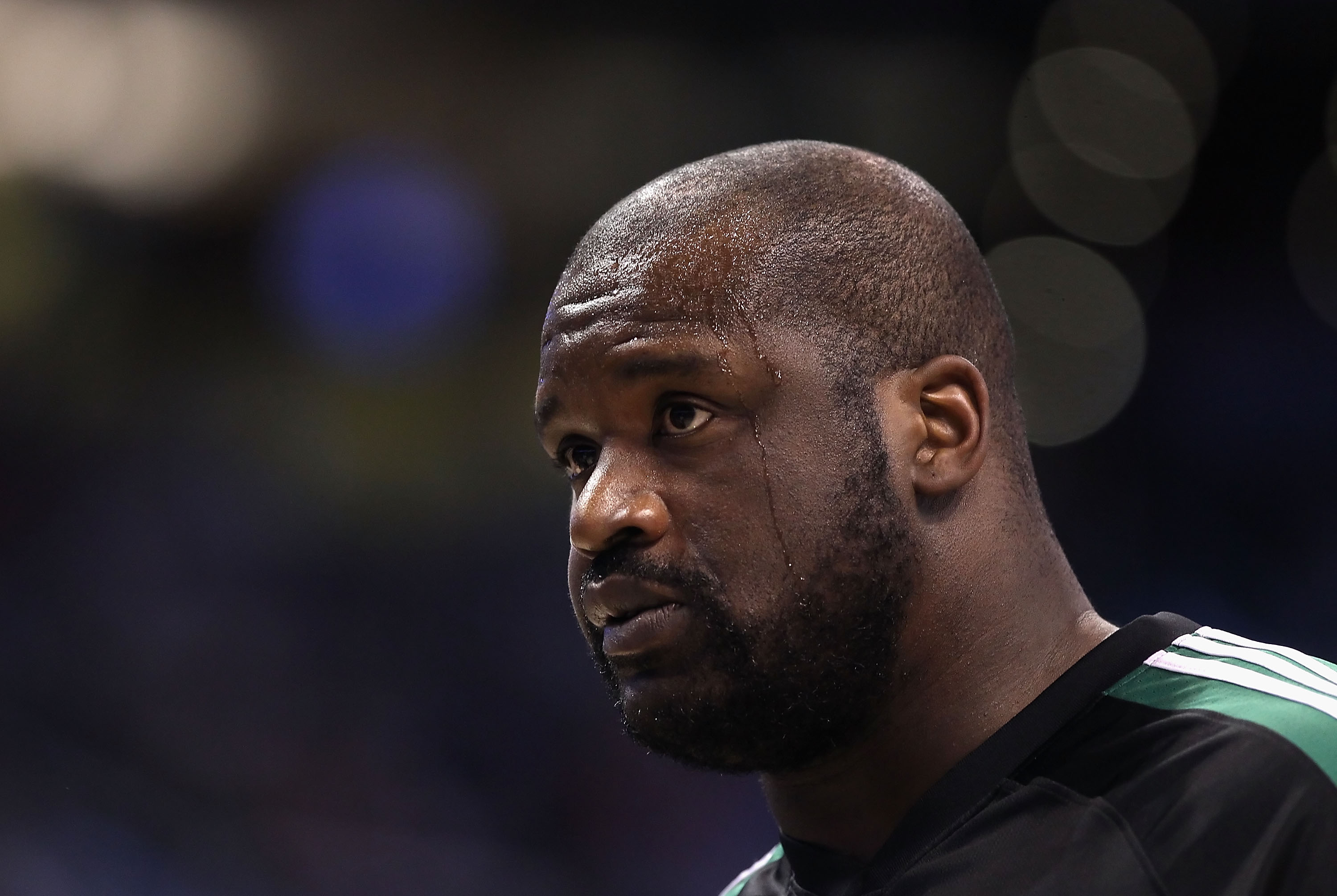 PHOENIX, AZ - JANUARY 28:  Shaquille O'Neal #36 of the Boston Celtics warm up before the NBA game against the Phoenix Suns at US Airways Center on January 28, 2011 in Phoenix, Arizona. The Suns defeated the Celtics 88-71. NOTE TO USER: User expressly ackn
