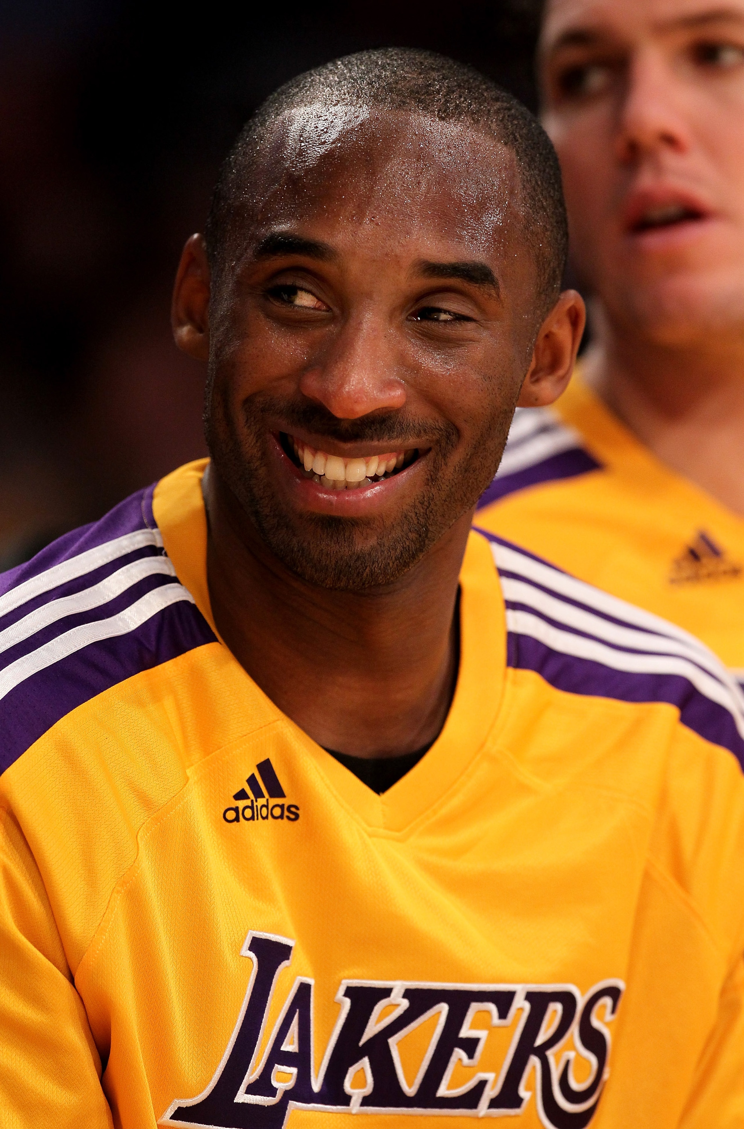 LOS ANGELES, CA - NOVEMBER 05: Kobe Bryant #24 of the Los Angeles Lakers smiles on the bench in the game with the Toronto Raptors at Staples Center on November 5, 2010 in Los Angeles, California. The Lakers won 108-102. NOTE TO USER: User expressly ac LOS ANGELES, CA - NOVEMBER 05: Kobe Bryant #24 of the Los Angeles Lakers smiles on the bench in the game with the Toronto Raptors at Staples Center on November 5, 2010 in Los Angeles, California. The Lakers won 108-102. NOTE TO USER: User expressly ac