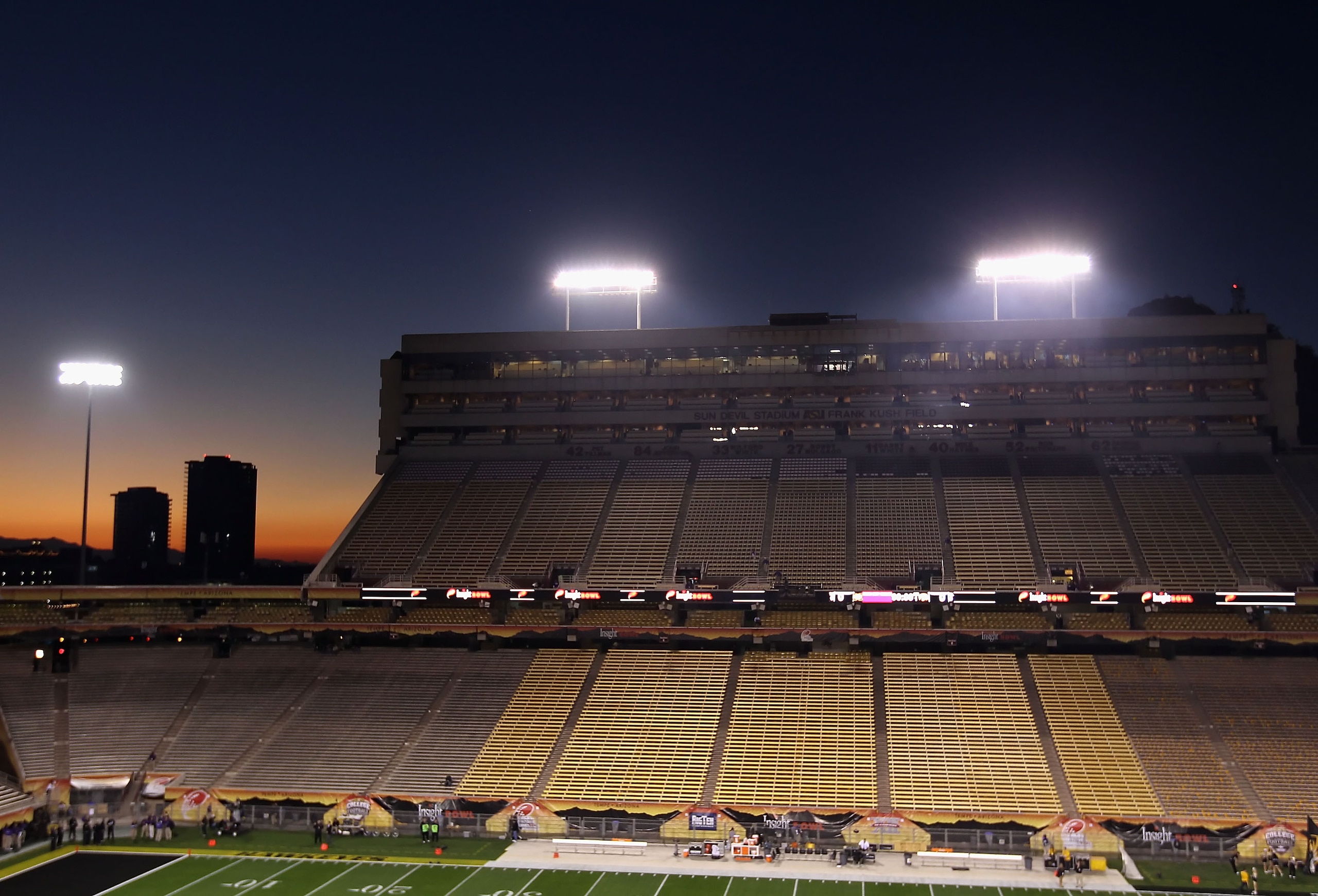 TEMPE, AZ - DECEMBER 28: General view of the interior of Sun Devil Stadium before the Insight Bowl between the Missouri Tigers and the Iowa Hawkeyes on December 28, 2010 in Tempe, Arizona. The Hawkeyes defeated the Tigers 27-24. (Photo by Christian Peter TEMPE, AZ - DECEMBER 28: General view of the interior of Sun Devil Stadium before the Insight Bowl between the Missouri Tigers and the Iowa Hawkeyes on December 28, 2010 in Tempe, Arizona. The Hawkeyes defeated the Tigers 27-24. (Photo by Christian Peter