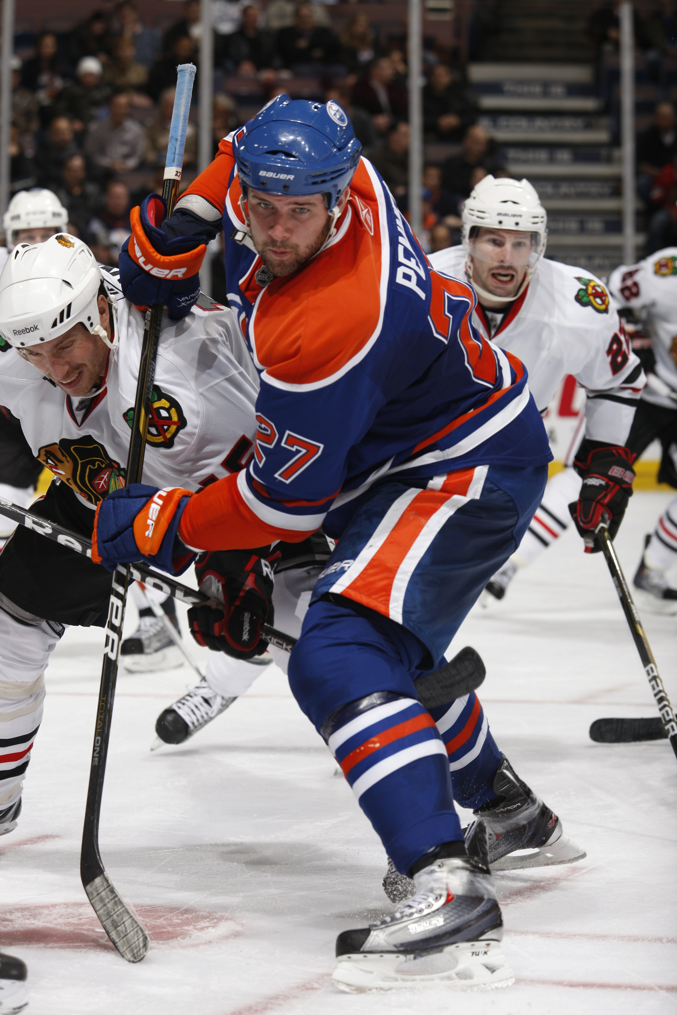EDMONTON, CANADA - NOVEMBER 17: Dustin Penner #27 of the Edmonton Oilers skates against the Chicago Black Hawks on November 17, 2010 at Rexall Place in Edmonton, Alberta, Canada. (Photo by Dale MacMillan/Getty Images)