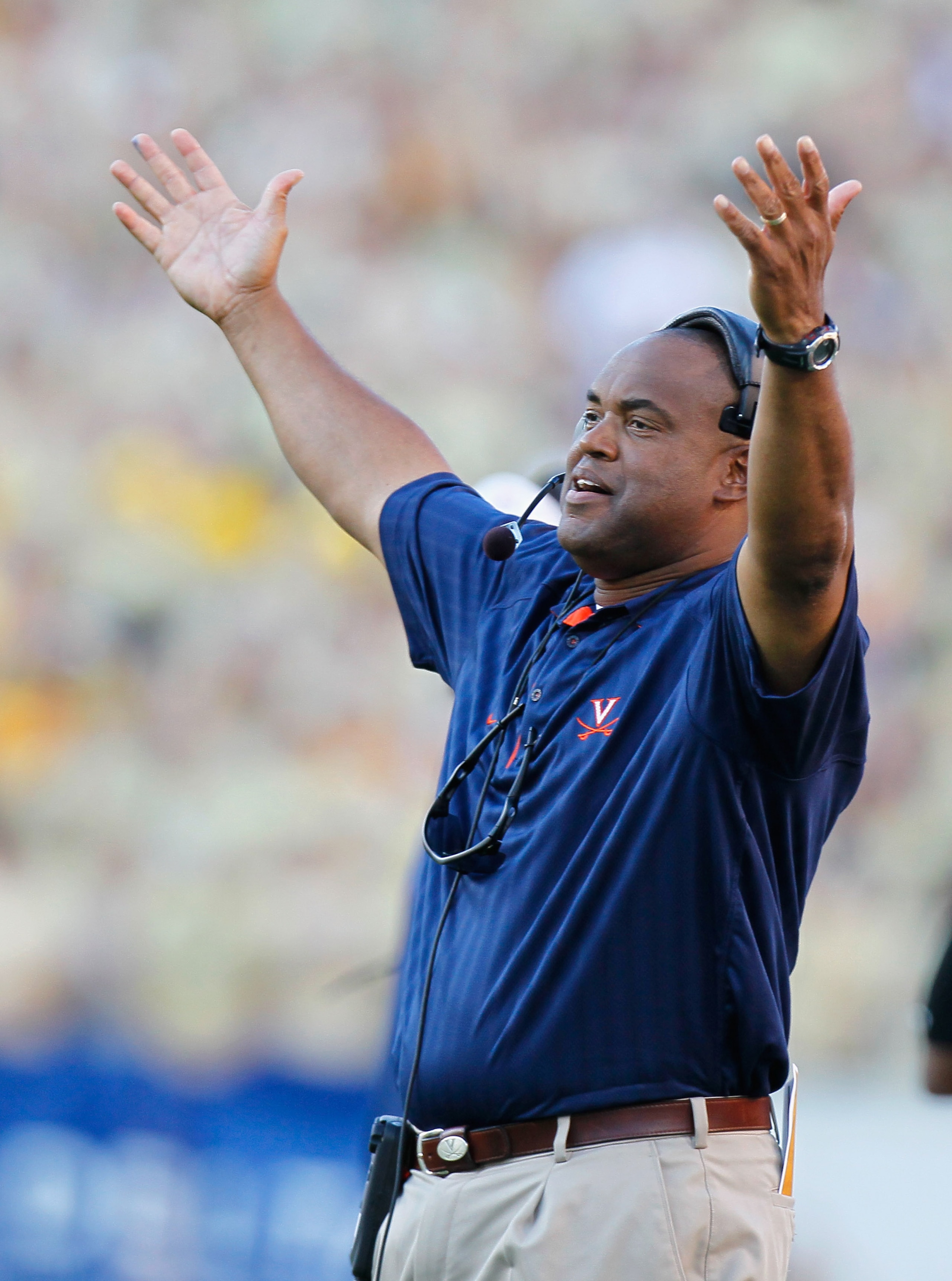 ATLANTA - OCTOBER 09: Head coach Mike London of the Virginia Cavaliers against the Georgia Tech Yellow Jackets at Bobby Dodd Stadium on October 9, 2010 in Atlanta, Georgia. (Photo by Kevin C. Cox/Getty Images) ATLANTA - OCTOBER 09: Head coach Mike London of the Virginia Cavaliers against the Georgia Tech Yellow Jackets at Bobby Dodd Stadium on October 9, 2010 in Atlanta, Georgia. (Photo by Kevin C. Cox/Getty Images)