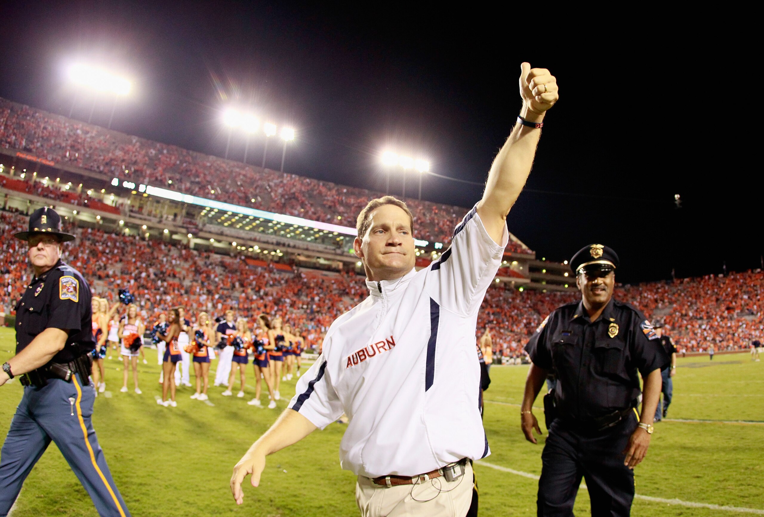 AUBURN, AL - SEPTEMBER 25: Head coach Gene Chizik of the Auburn Tigers against the South Carolina Gamecocks at Jordan-Hare Stadium on September 25, 2010 in Auburn, Alabama. (Photo by Kevin C. Cox/Getty Images) AUBURN, AL - SEPTEMBER 25: Head coach Gene Chizik of the Auburn Tigers against the South Carolina Gamecocks at Jordan-Hare Stadium on September 25, 2010 in Auburn, Alabama. (Photo by Kevin C. Cox/Getty Images)