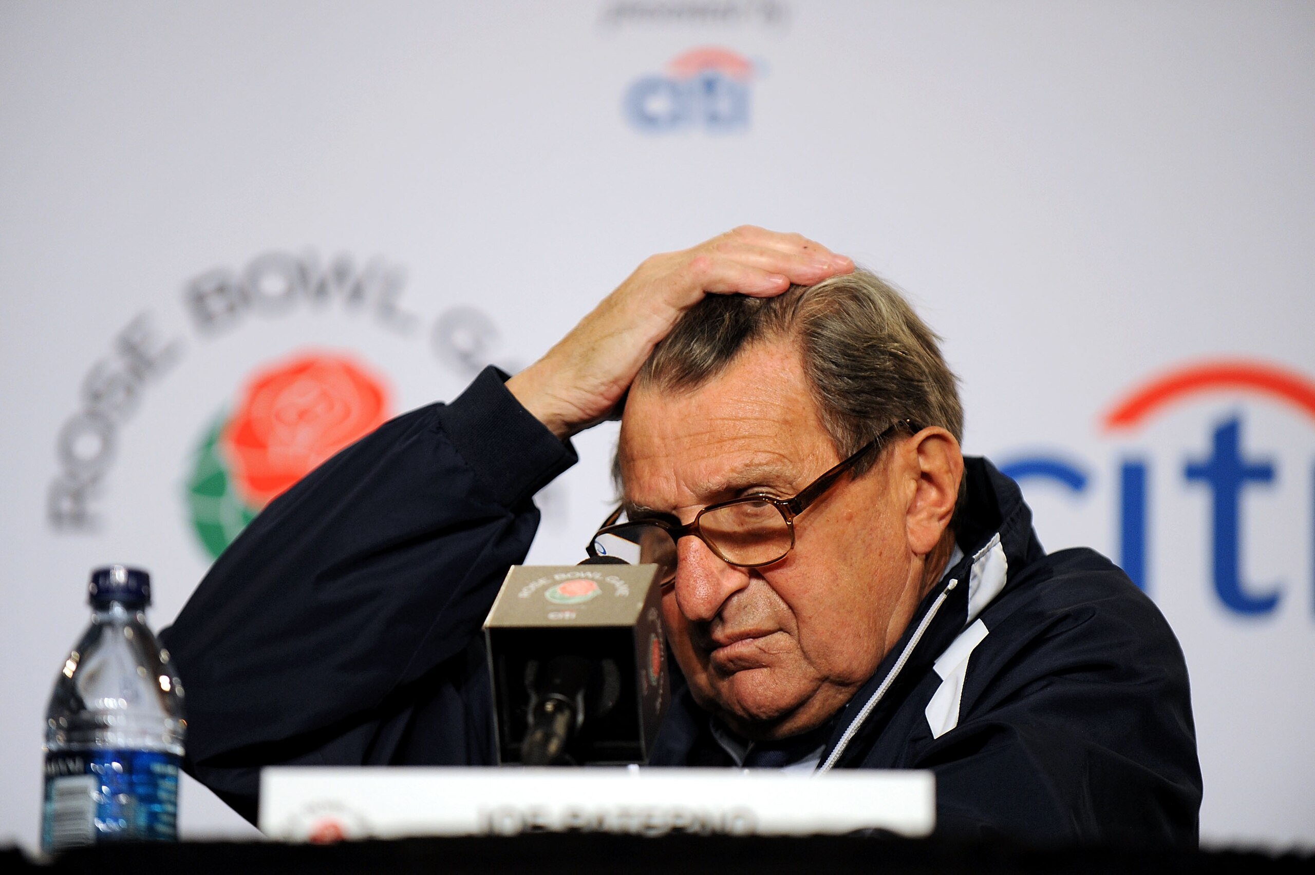 PASADENA, CA - JANUARY 01:  Head coach Joe Paterno of the Penn State Nittany Lions addresses the media after their defeat against the USC Trojans at the 95th Rose Bowl Game presented by Citi on January 1, 2009 at the Rose Bowl in Pasadena, California.  (P