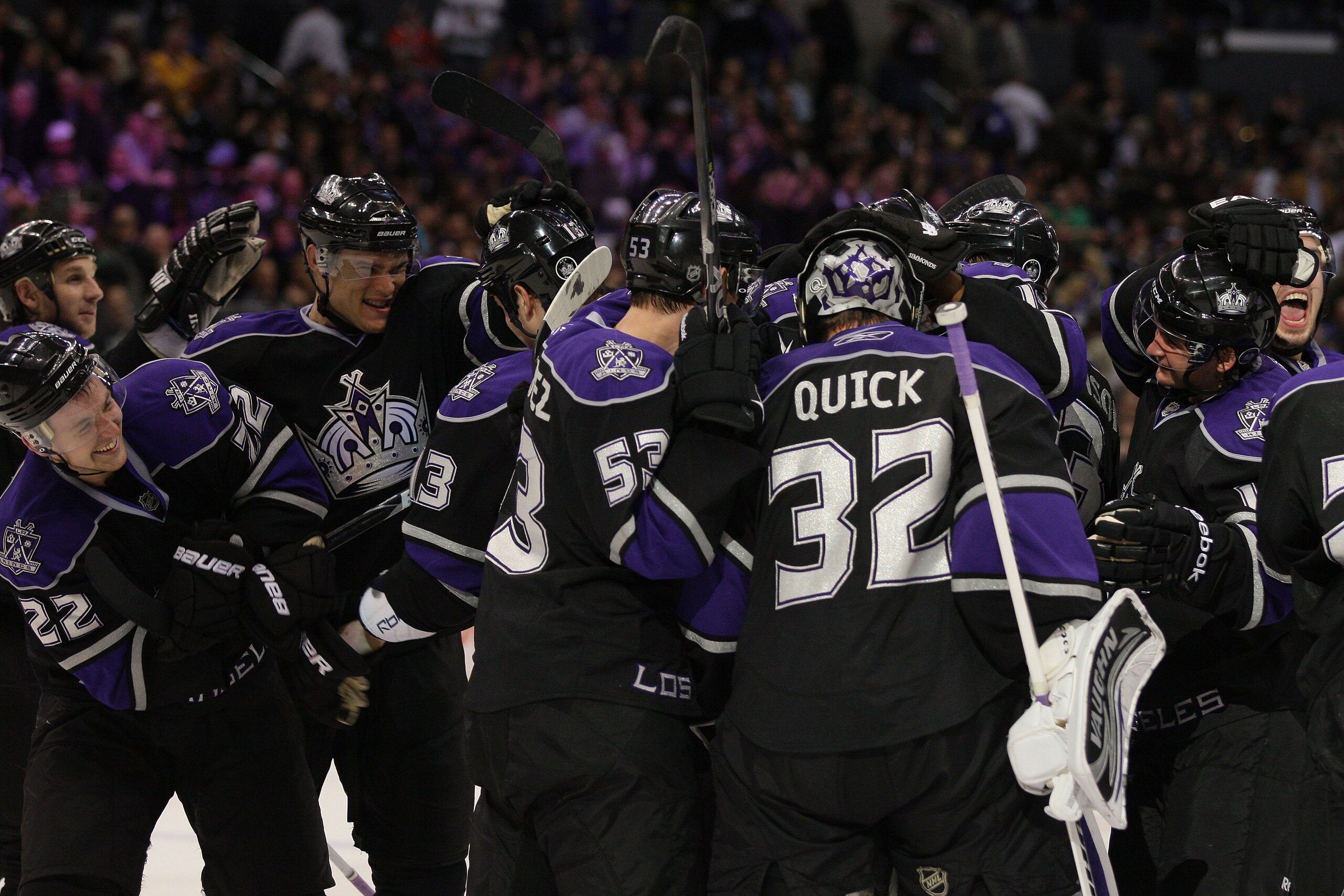 LOS ANGELES, CA - JANUARY 26:  Jonathan Quick #32 of the Los Angeles Kings celebrates with teammates after defeating the San Jose Sharks 3-2 in an overtime shootout at Staples Center on January 26, 2011 in Los Angeles, California.  (Photo by Victor Decolo