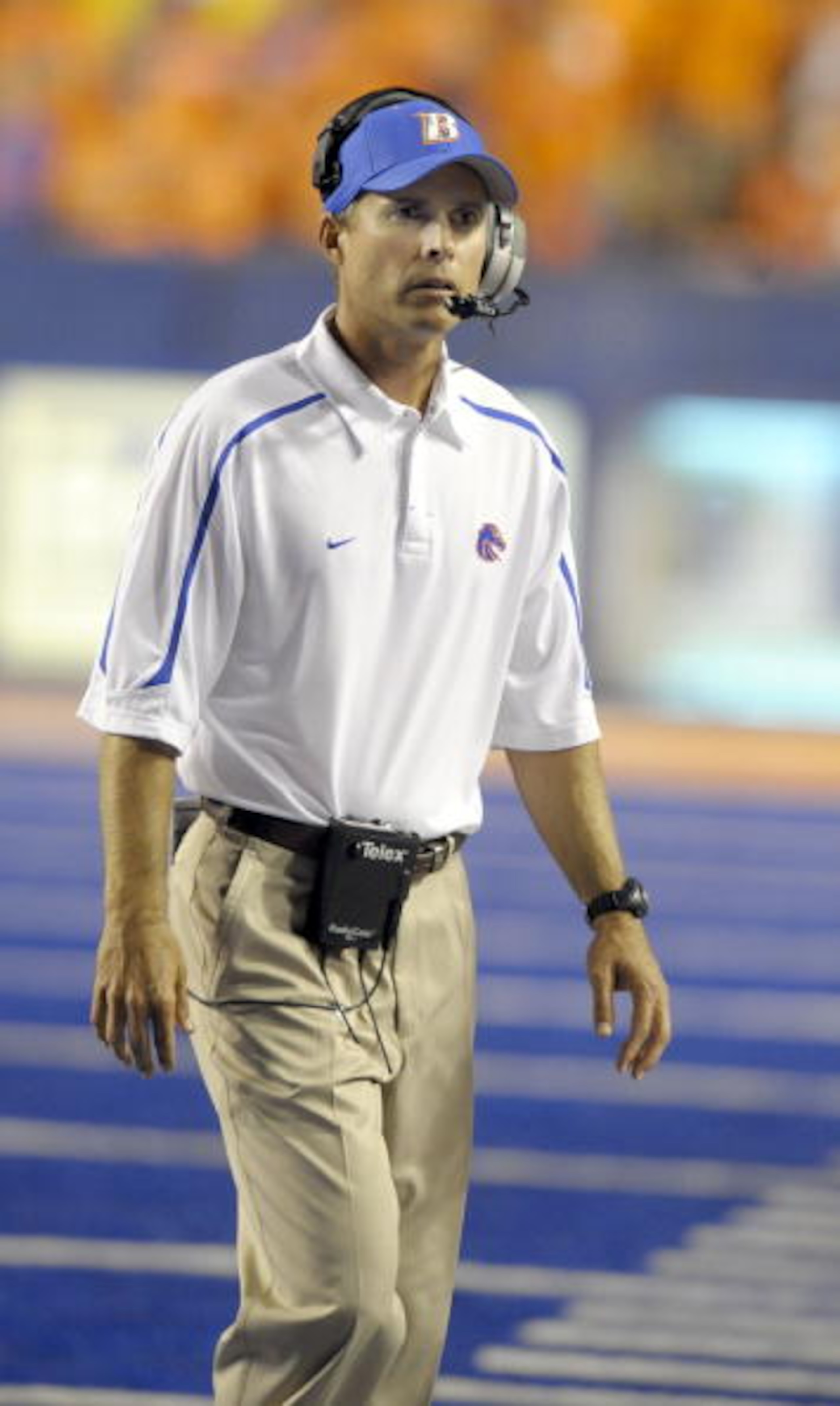 BOISE, ID - SEPTEMBER 3:  Head coach Chris Petersen of the Boise State Broncos paces the sidelines in the third quarter of the game against the Oregon Ducks on September 3, 2009 at Bronco Stadium in Boise, Idaho. Boise State won the game 19-8. (Photo by S