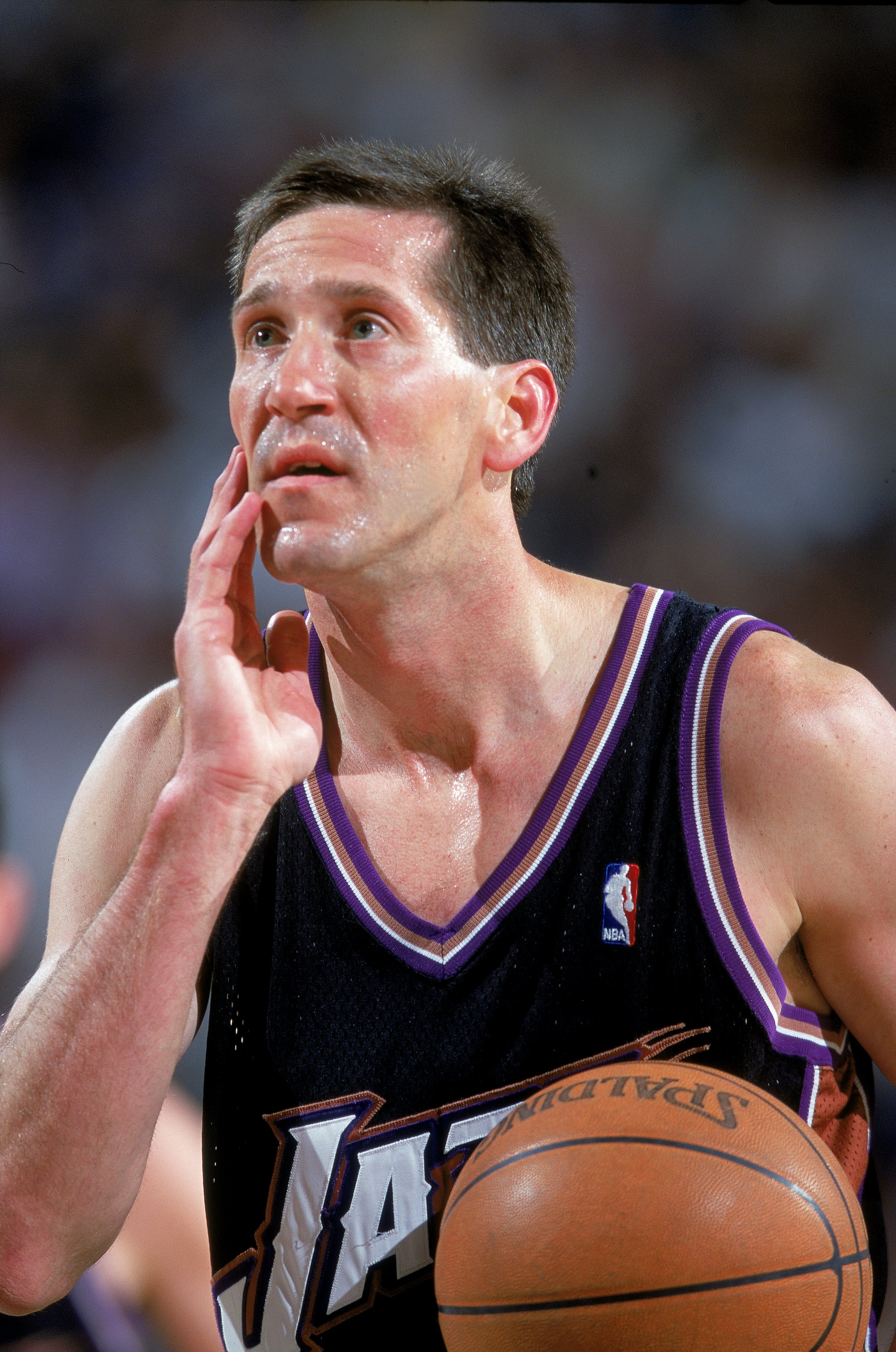 3 May 2000:  Jeff Hornacek #14 of the Utah Jazz looking at the basket during the NBA Western Conference Playoffs Round One Game against the Seattle SuperSonics at Key Arena in Seattle, Washington. The SuperSonics defeated the Jazz 104-93.  NOTE TO USER: I