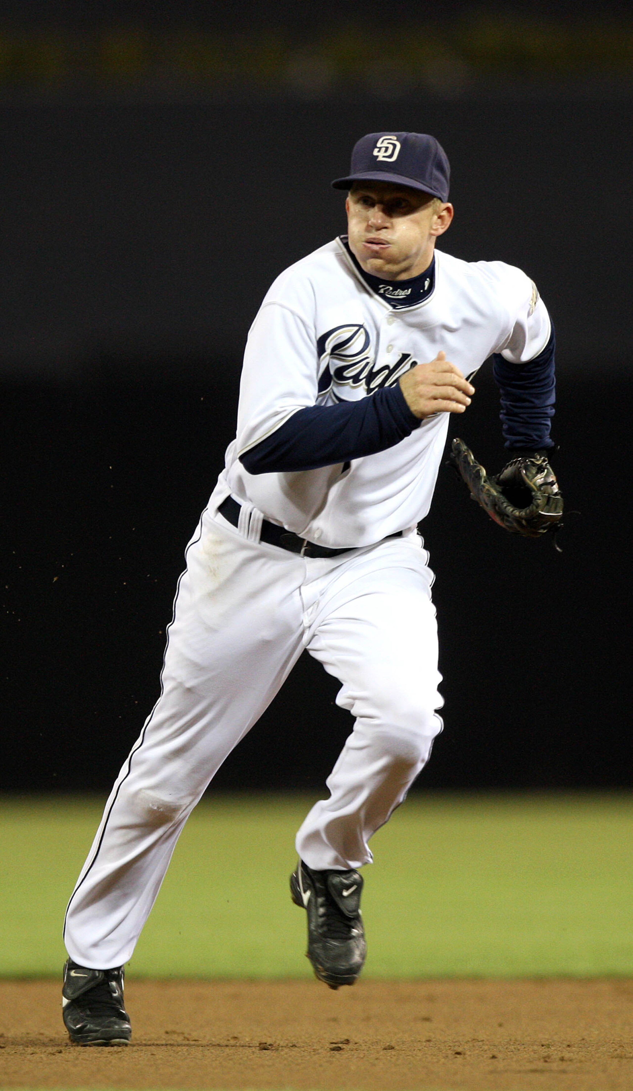 SAN DIEGO, CA - SEPTEMBER 24: 2nd Baseman David Eckstein #22 of the San Diego Padres fields a ball against the Cincinnati Reds during their MLB game on September 24, 2010 at PETCO Park in San Diego, California. (Photo by Donald Miralle/Getty Images) SAN DIEGO, CA - SEPTEMBER 24: 2nd Baseman David Eckstein #22 of the San Diego Padres fields a ball against the Cincinnati Reds during their MLB game on September 24, 2010 at PETCO Park in San Diego, California. (Photo by Donald Miralle/Getty Images)