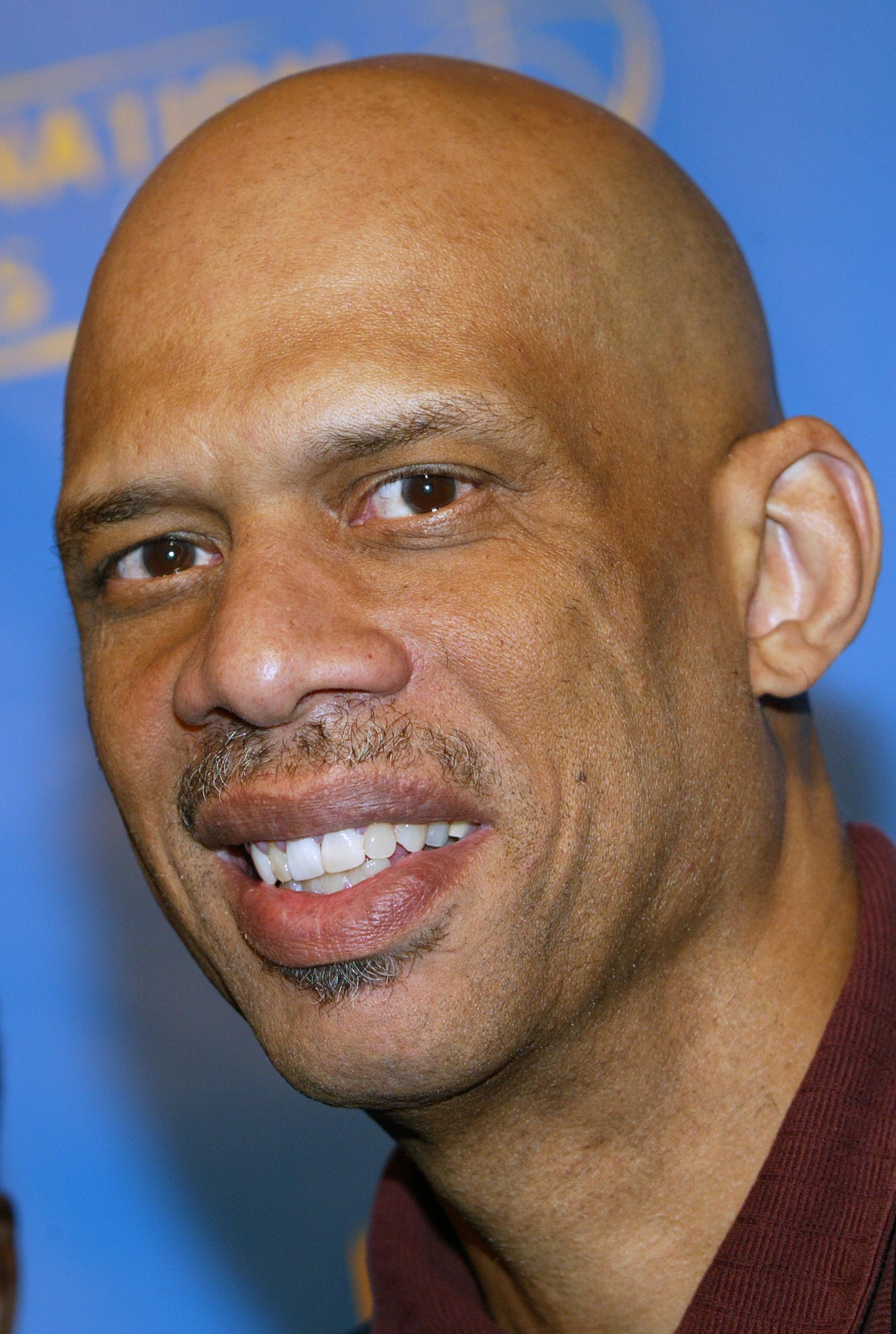 HOLLYWOOD, CA - APRIL 23:  Former Los Angeles Laker Kareem Abdul-Jabbar attends the Destination Finals NBA Los Angeles Lakers viewing party at the Lucky Strike on April 23, 2004 in Hollywood, California.  (Photo by Frederick M. Brown/Getty Images).