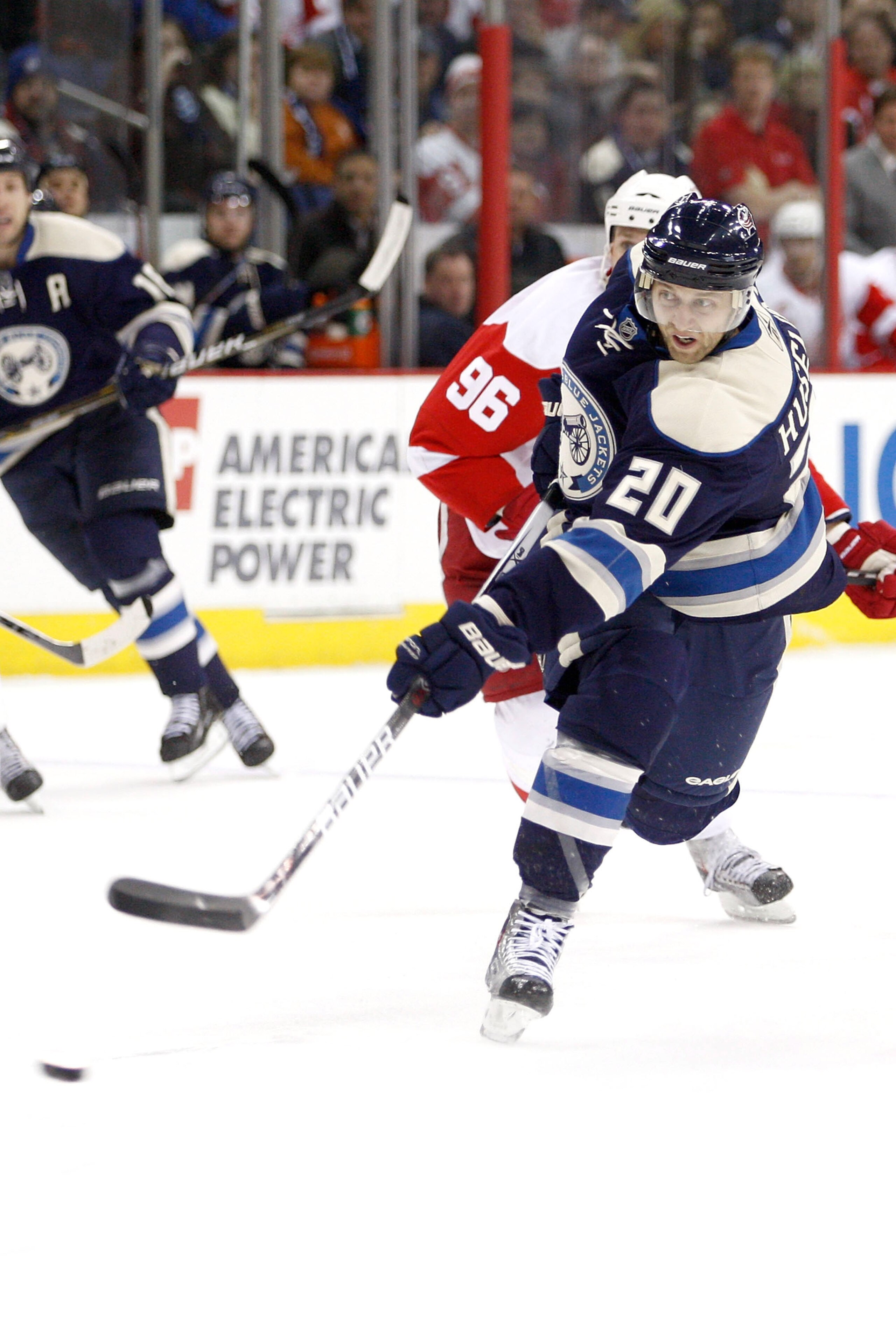 COLUMBUS, OH - JANUARY 14:  Kristian Huselius #20 of the Columbus Blue Jackets shoots the puck during a game against the Detroit Red Wings on January 14, 2011 at Nationwide Arena in Columbus, Ohio. (Photo by John Grieshop/Getty Images)