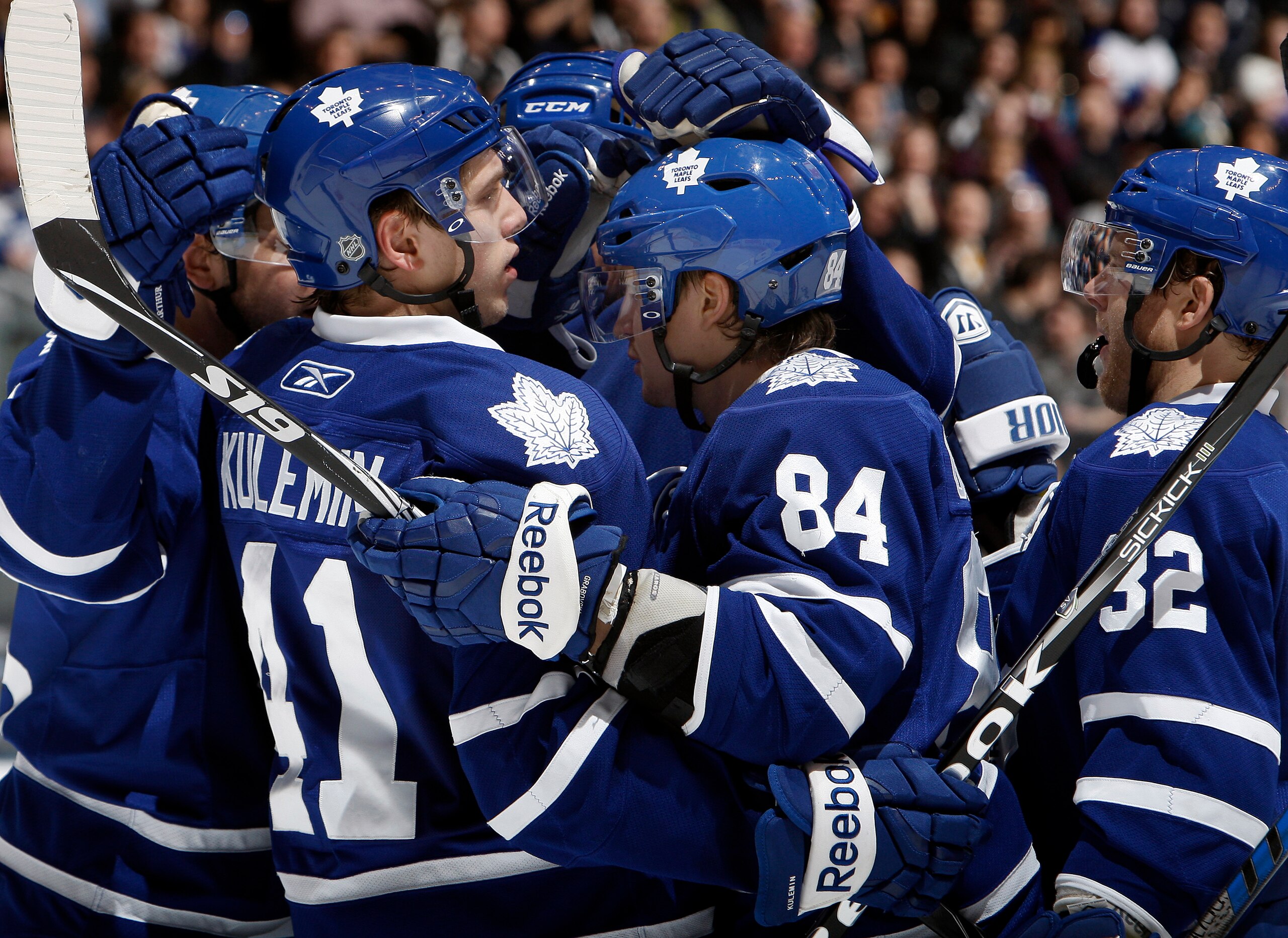 TORONTO, CANADA - FEBRUARY 1:  The Toronto Maple Leafs celebrate Mikhail Grabovski goal against the Florida Panthers during game action at the Air Canada Centre February 1, 2011 in Toronto, Ontario, Canada. (Photo by Abelimages/Getty Images)