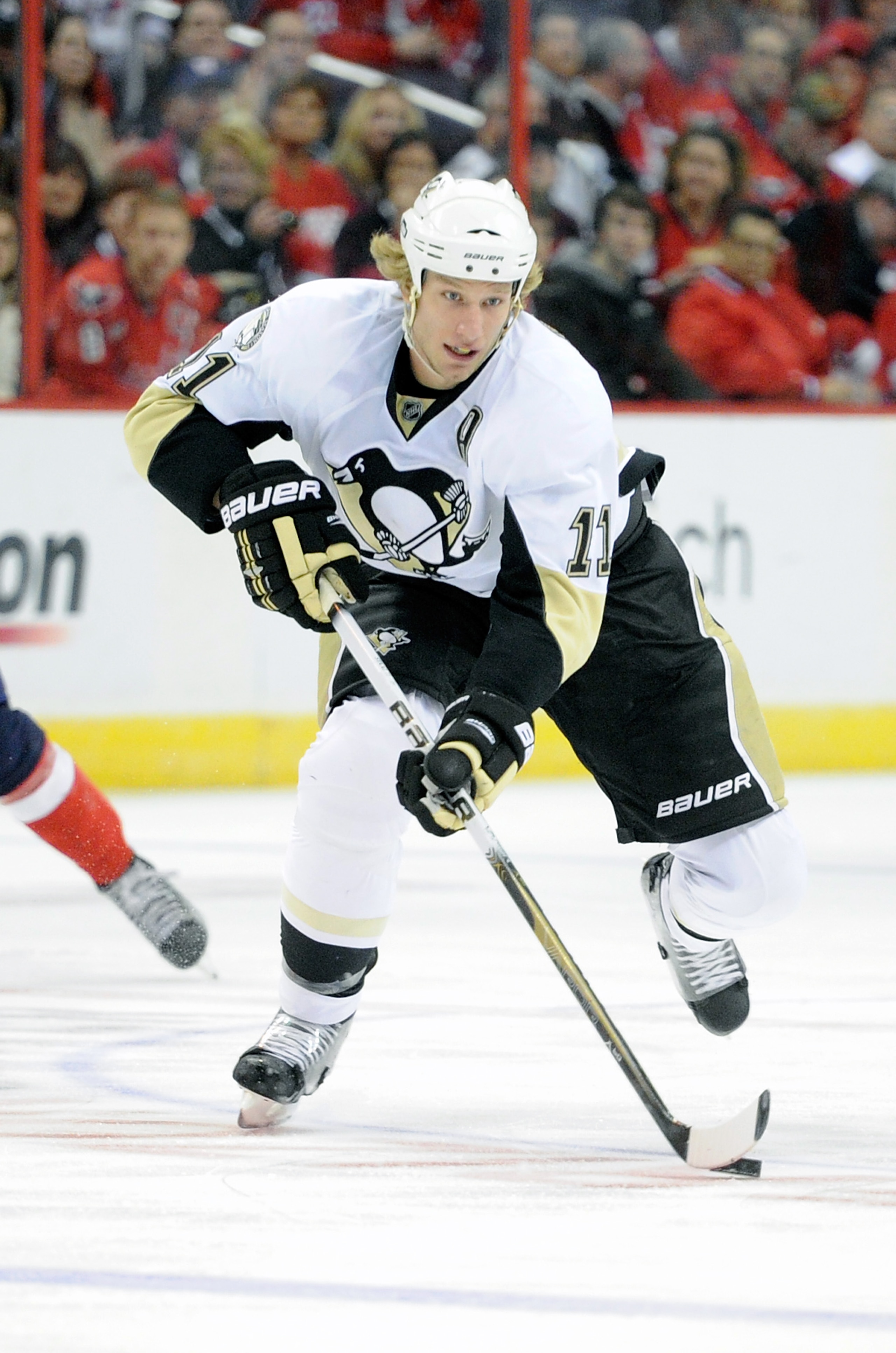 WASHINGTON, DC - FEBRUARY 06:  Jordan Staal #11 of the Pittsburgh Penguins brings the puck down the ice against the Washington Capitals at the Verizon Center on February 6, 2011 in Washington, DC.  (Photo by Greg Fiume/Getty Images)