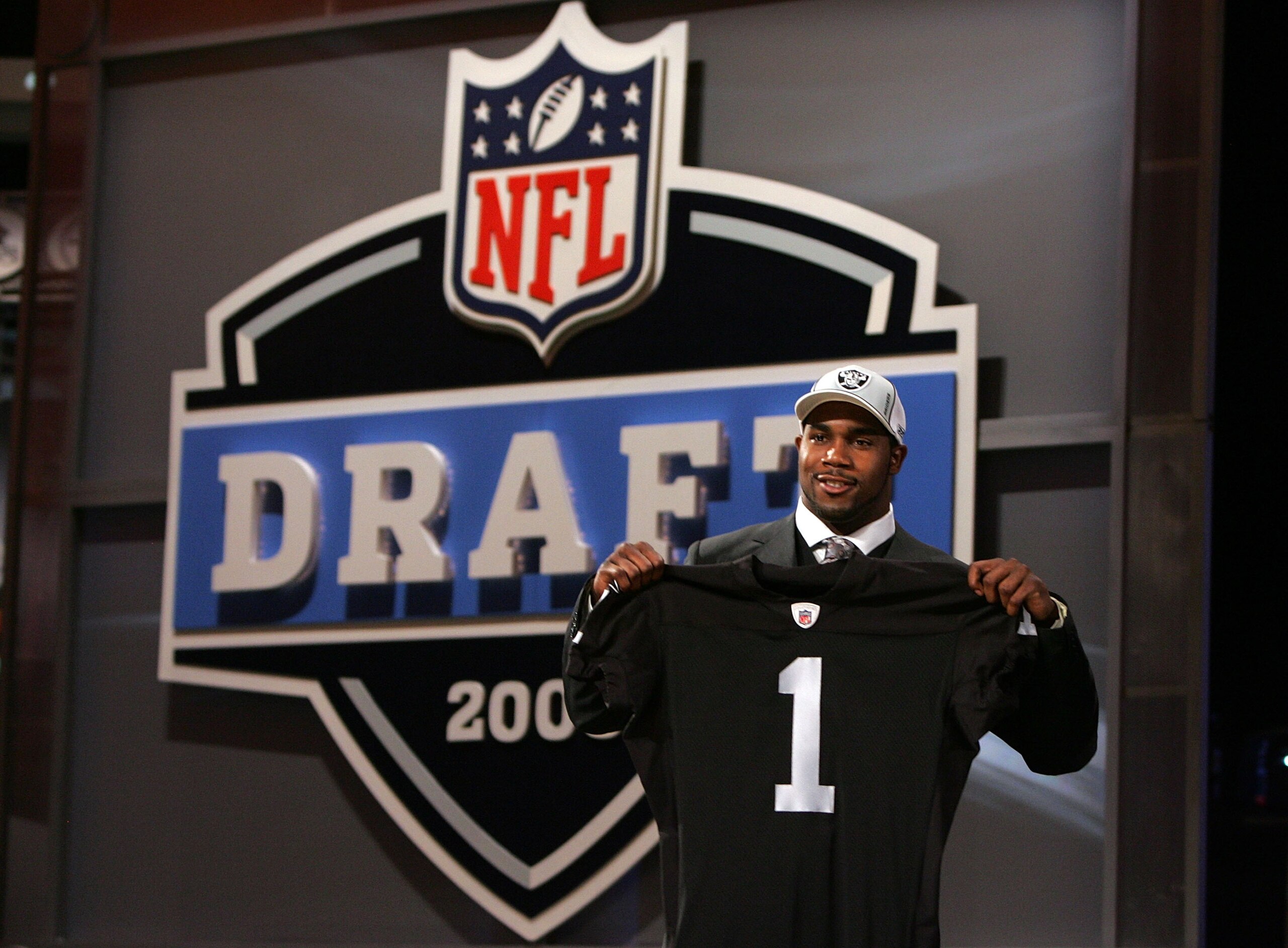 NEW YORK - APRIL 26:  Darren McFadden poses for a photo after being selected fourth overall by the Oakland Raiders during the 2008 NFL Draft on April 26, 2008 at Radio City Music Hall in New York, New York.  (Photo by Jim McIsaac/Getty Images)