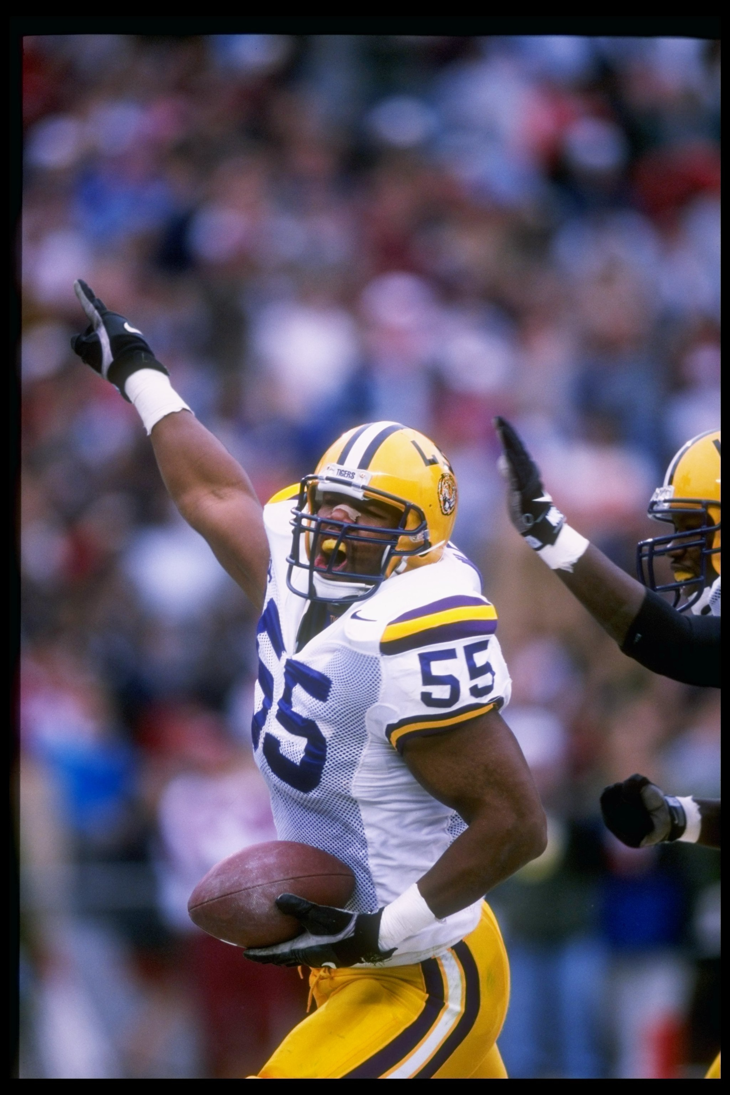 8 Nov 1997:  Chuck Wiley of the LSU Tigers in action during a game against the Alabama Crimson Tide at Bryant-Denny Stadium in Tuscaloosa, Alabama. Mandatory Credit: Andy Lyons  /Allsport