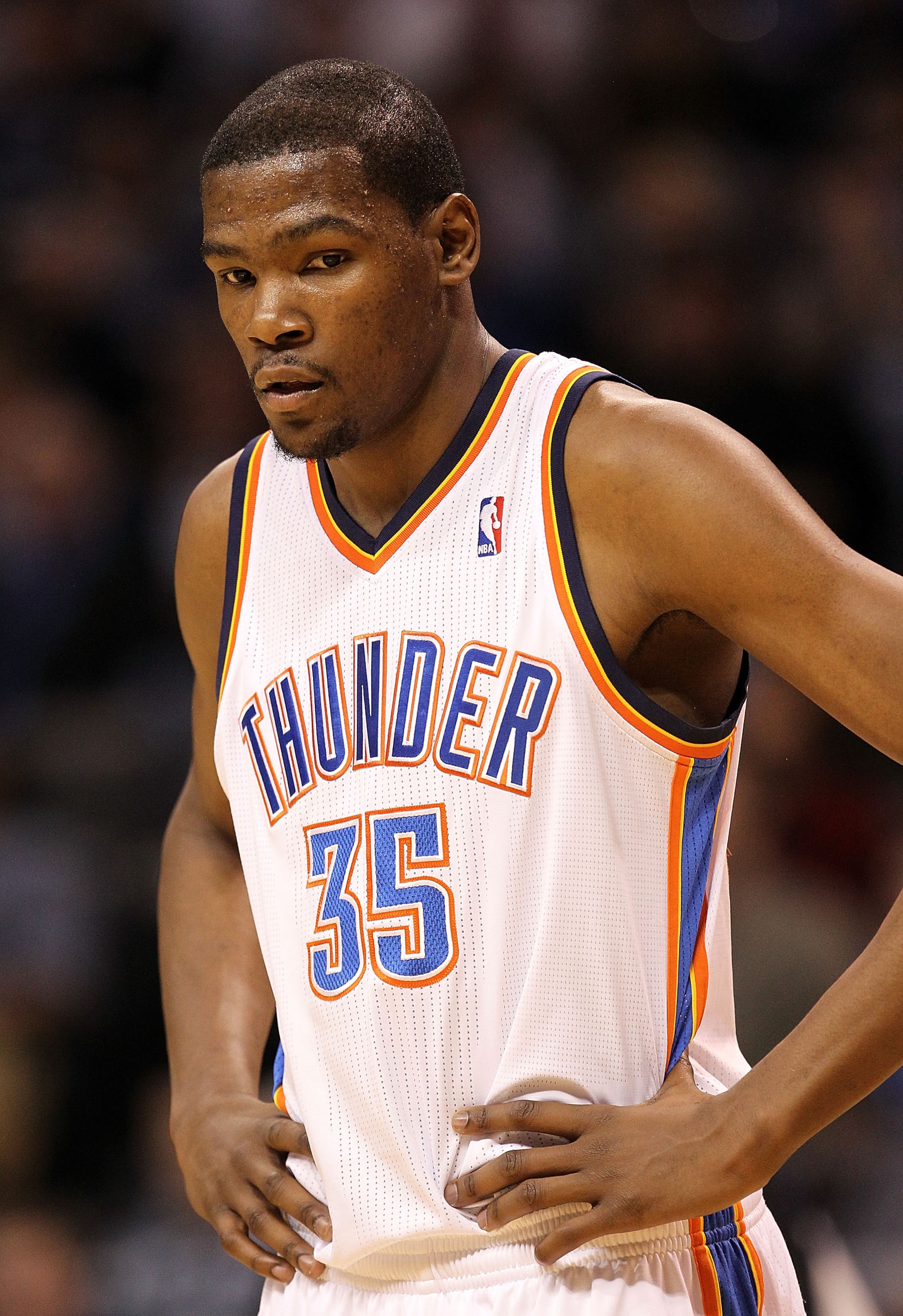 OKLAHOMA CITY, OK - JANUARY 30:  Kevin Durant #35 of the Oklahoma City Thunder at Ford Center on January 30, 2011 in Oklahoma City, Oklahoma.  NOTE TO USER: User expressly acknowledges and agrees that, by downloading and or using this photograph, User is 