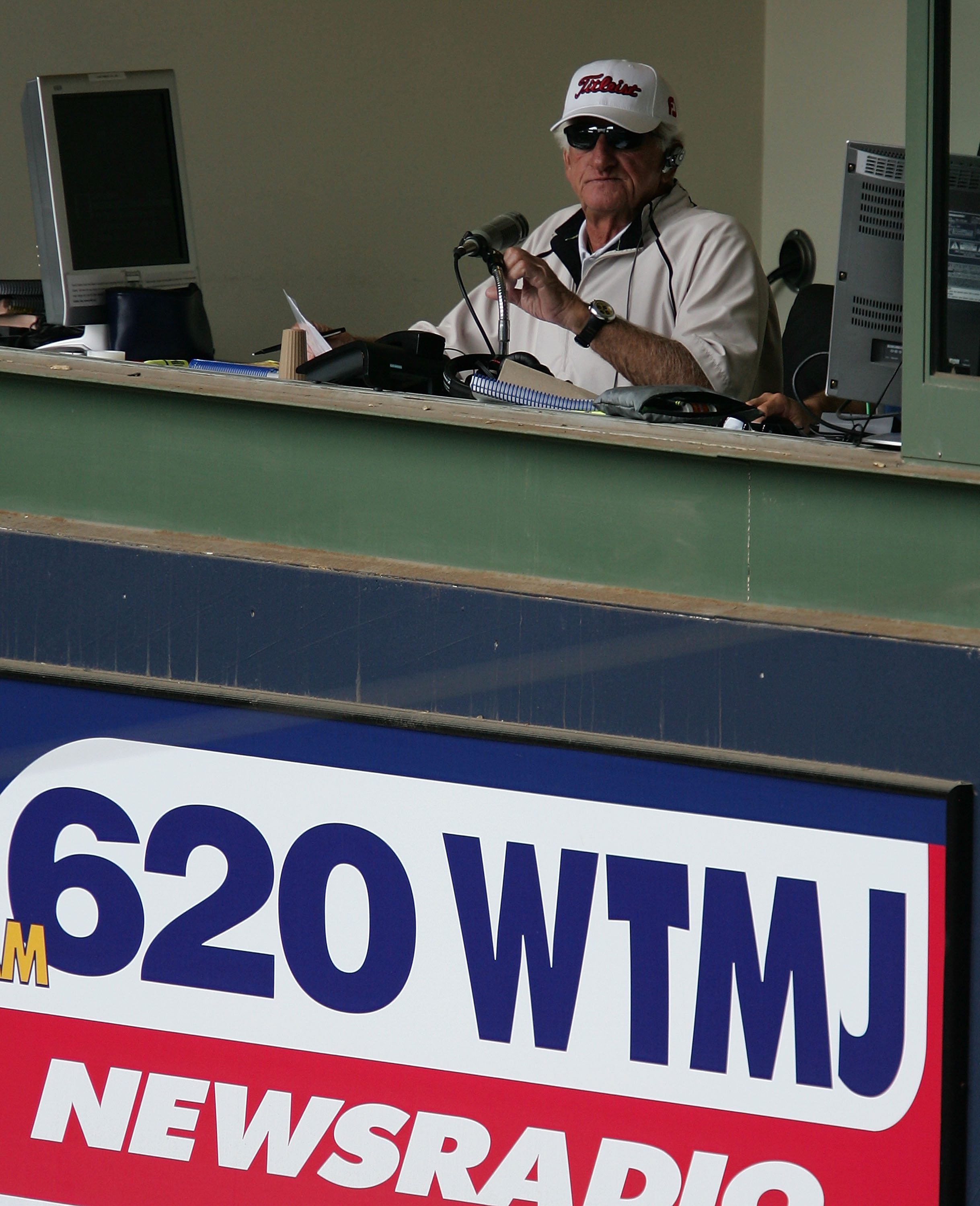 The 10 best baseball announcers who bring the game to life