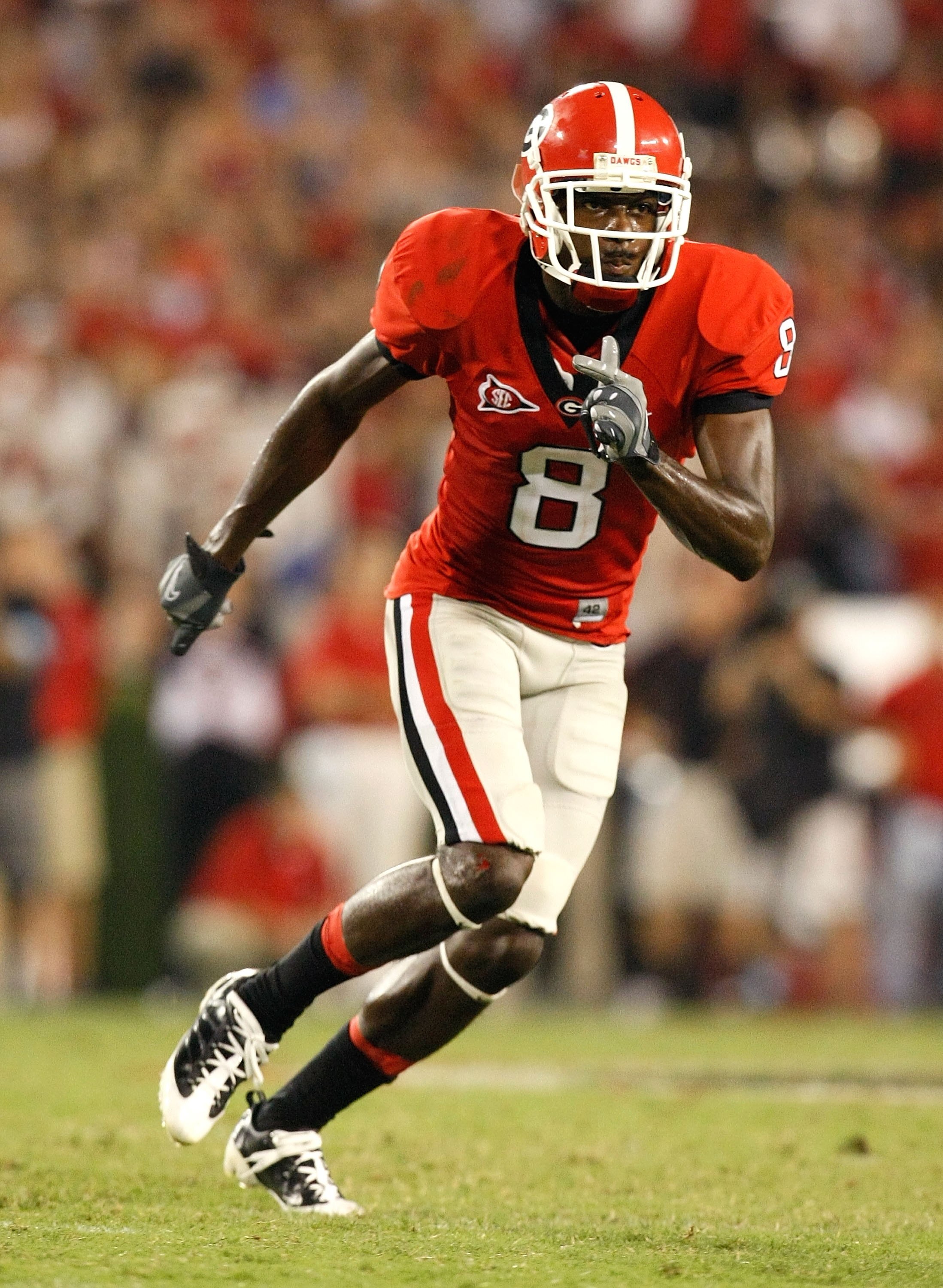 ATHENS, GA - SEPTEMBER 12:  A.J. Green #8 of the Georgia Bulldogs against the South Carolina Gamecocks at Sanford Stadium on September 12, 2009 in Athens, Georgia.  (Photo by Kevin C. Cox/Getty Images)