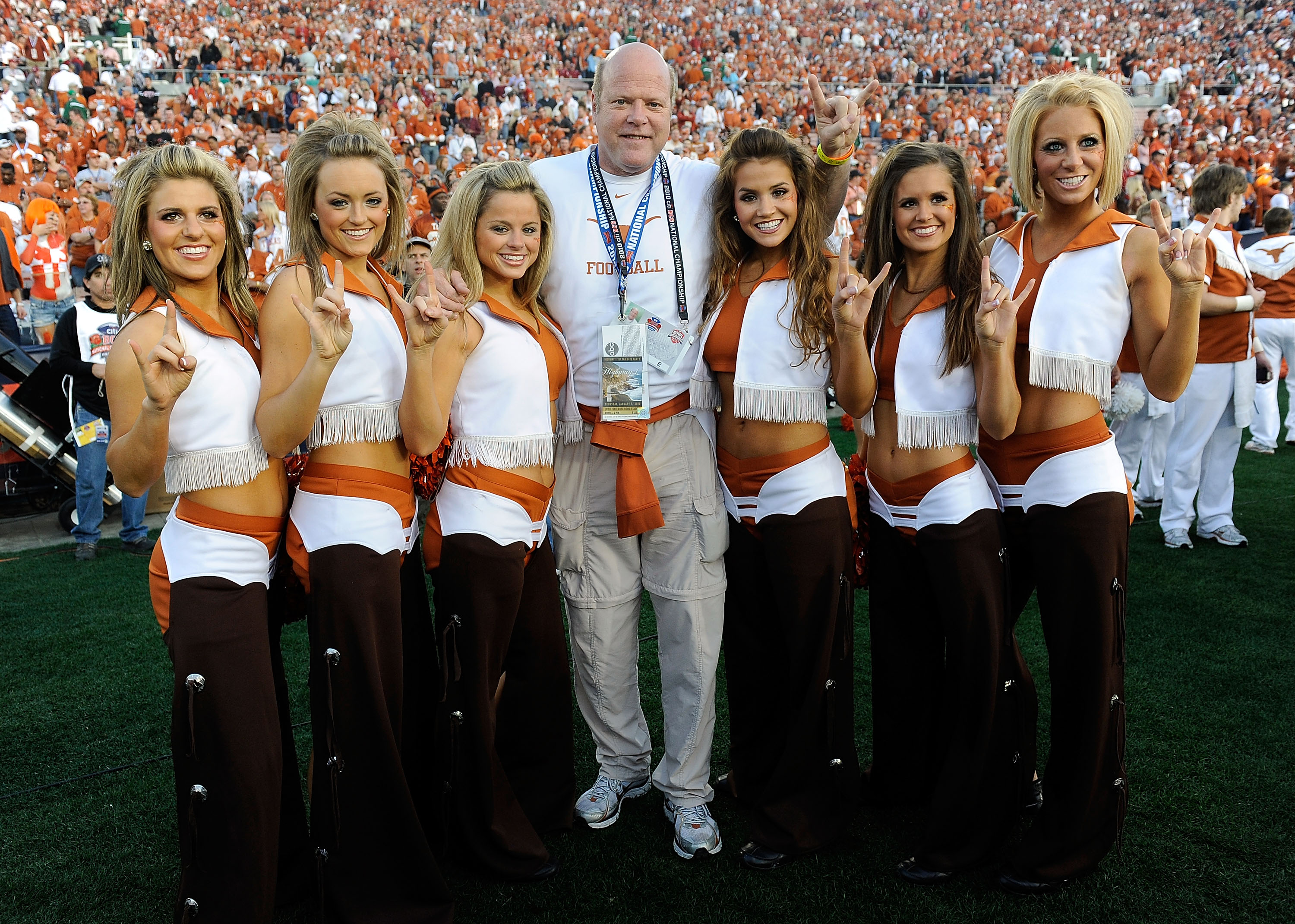 College Football 2011 The Preseason Top 25 Cheerleader Edition