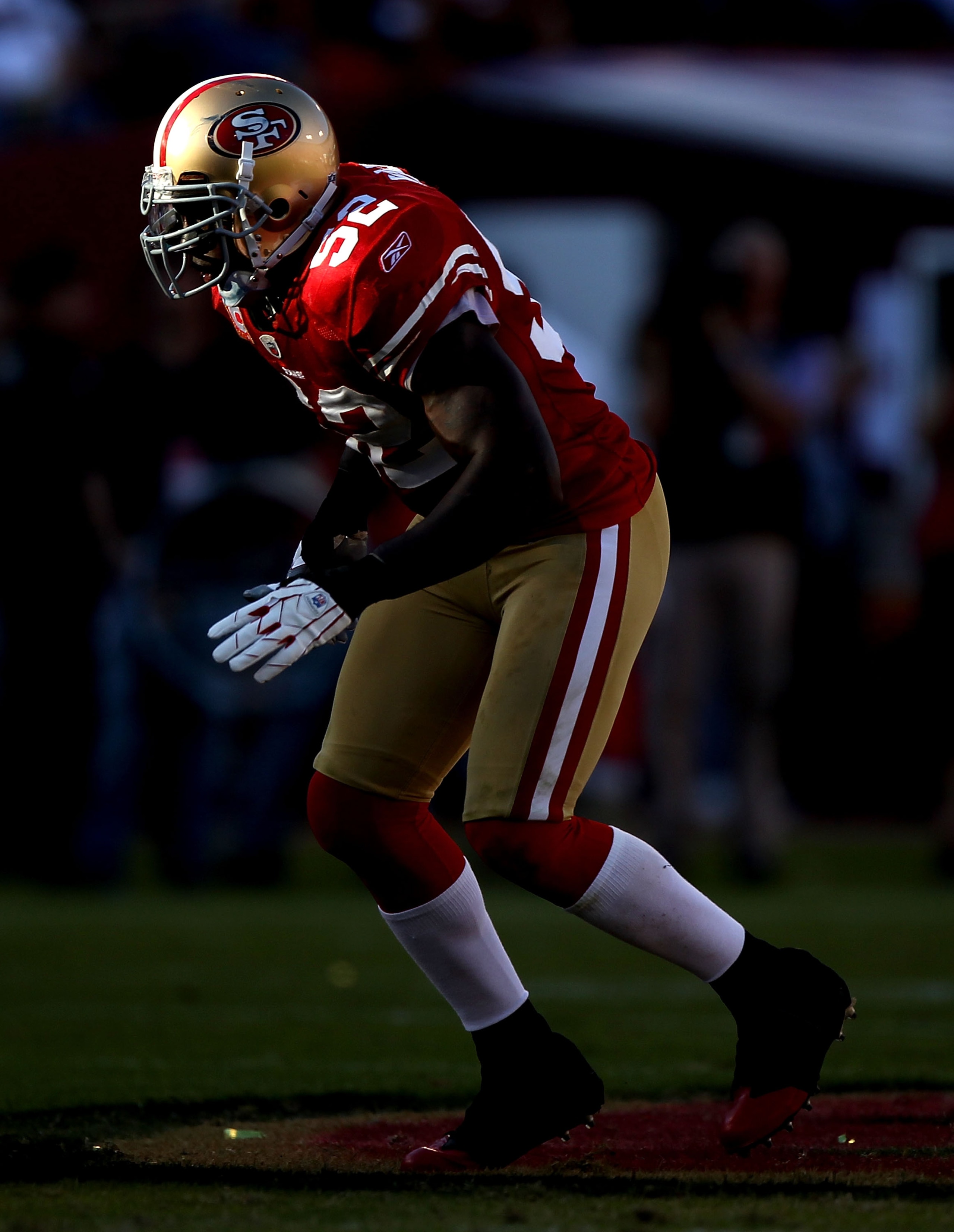 SAN FRANCISCO - NOVEMBER 14: Patrick Willis #52 of the San Francisco 49ers in action against the St. Louis Rams during an NFL game at Candlestick Park on November 14, 2010 in San Francisco, California.(Photo by Jed Jacobsohn/Getty Images) SAN FRANCISCO - NOVEMBER 14: Patrick Willis #52 of the San Francisco 49ers in action against the St. Louis Rams during an NFL game at Candlestick Park on November 14, 2010 in San Francisco, California.(Photo by Jed Jacobsohn/Getty Images)